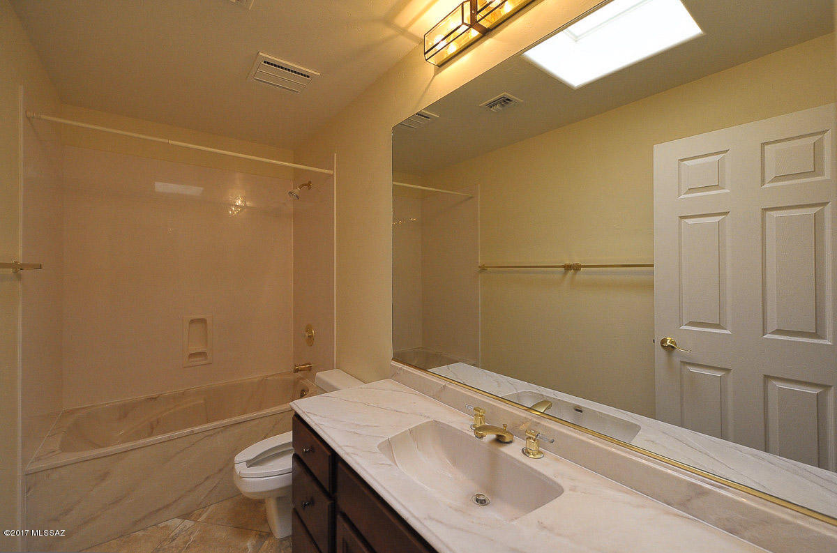 Sierra Catalina Estates (1-99) - Residential Lease