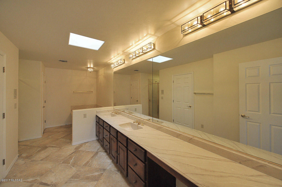 Sierra Catalina Estates (1-99) - Residential Lease