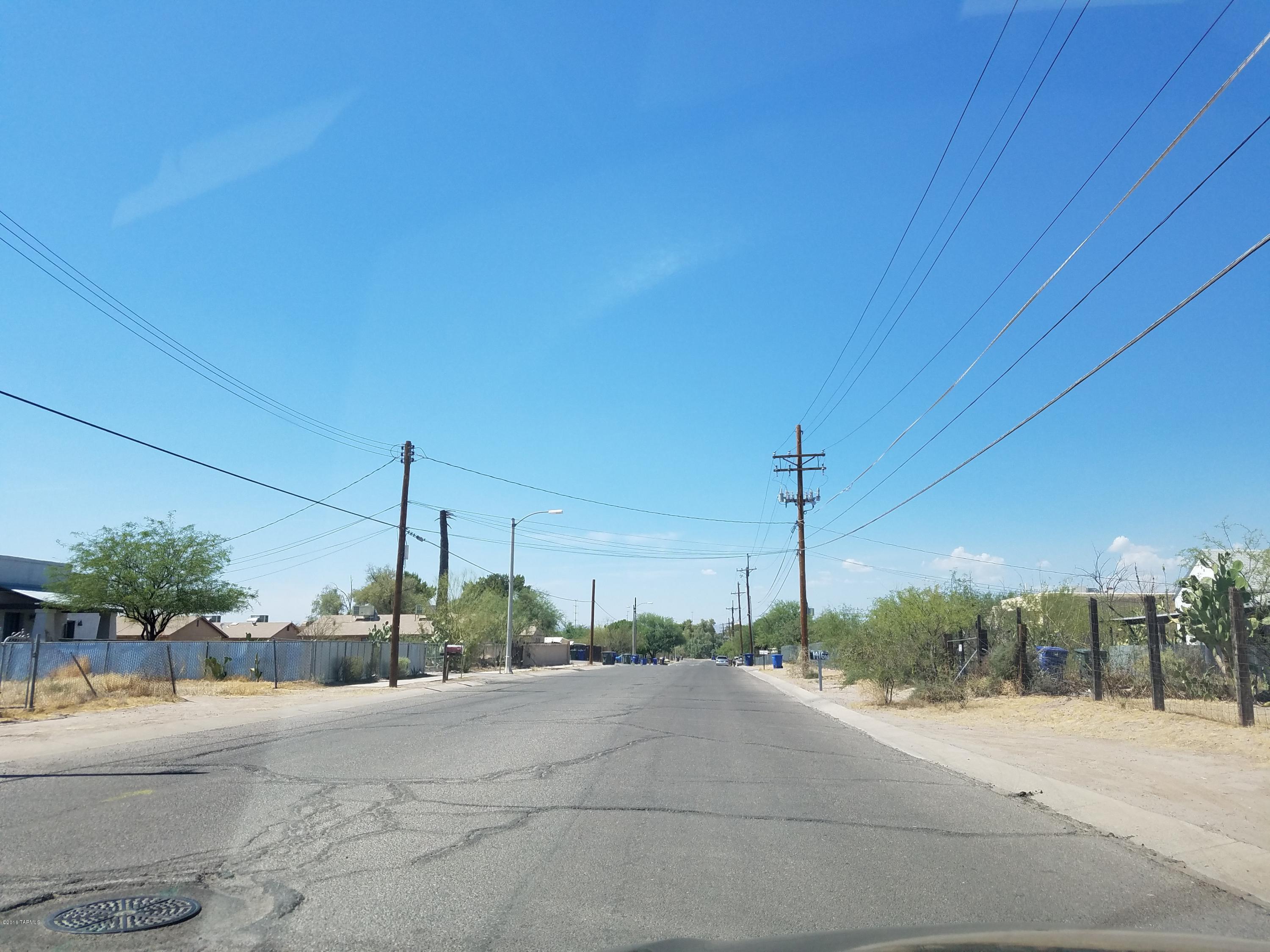 El Rio Acres - Land