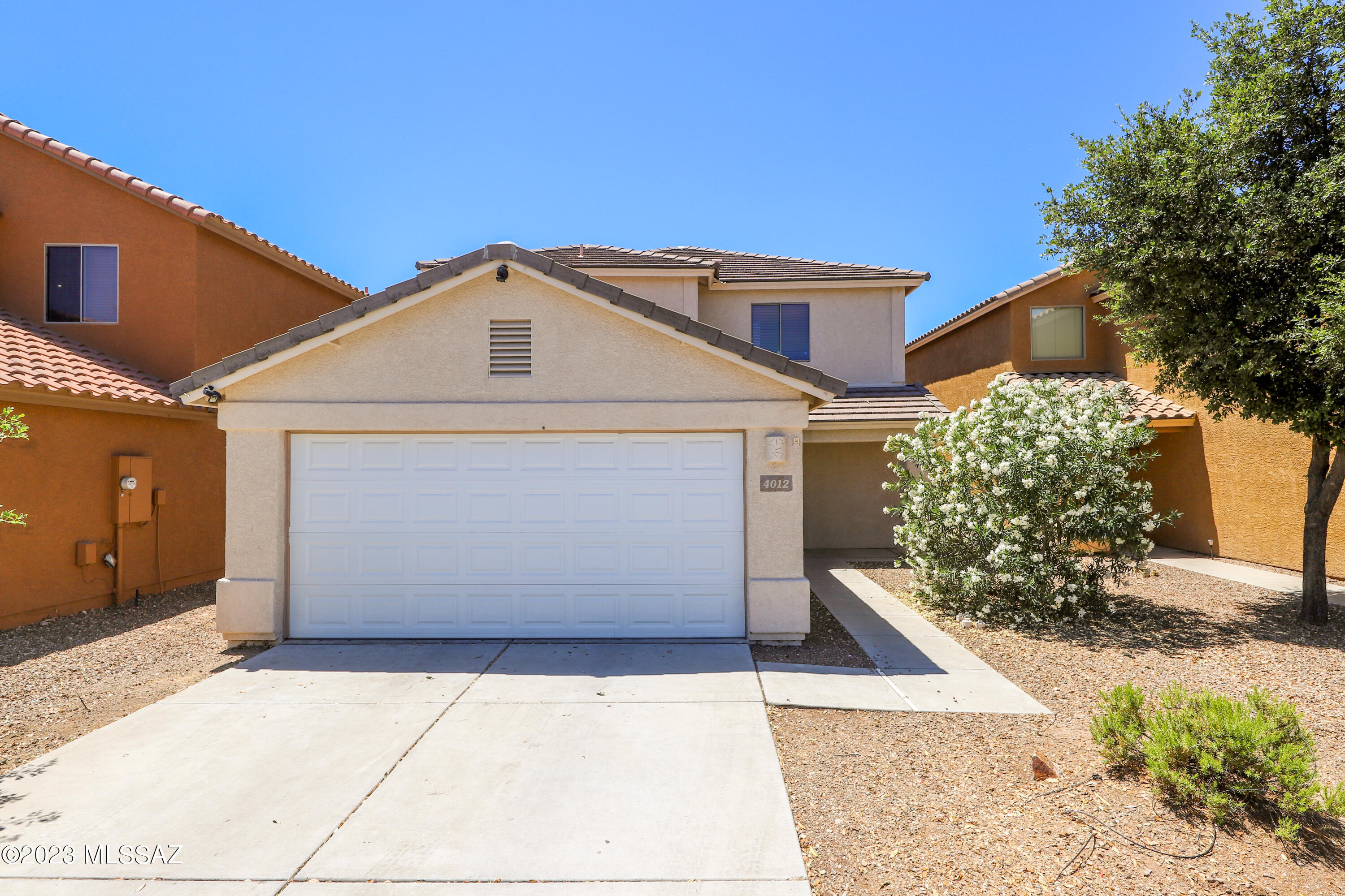 Valencia Reserve South (1-315) - Residential Lease
