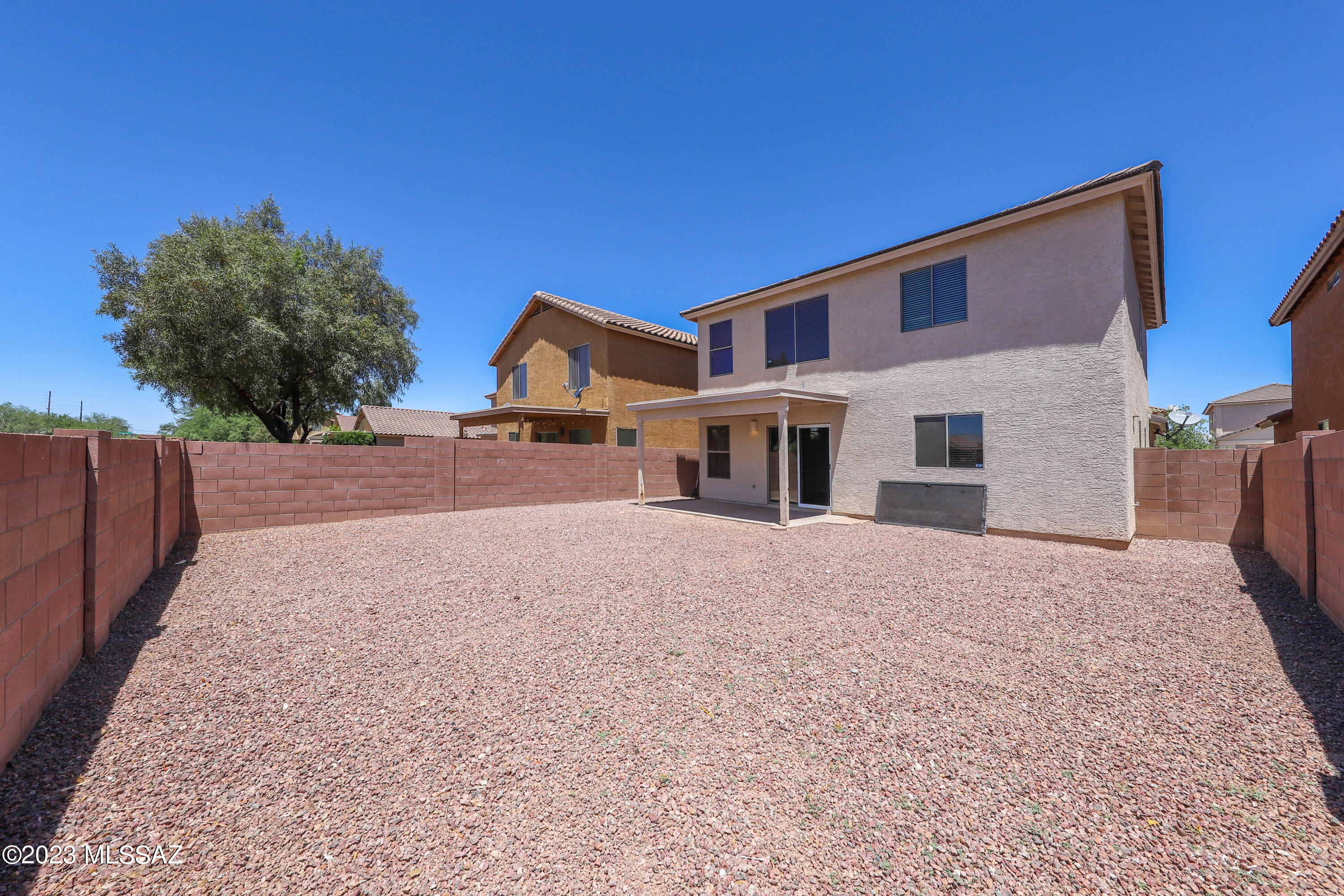 Valencia Reserve South (1-315) - Residential Lease