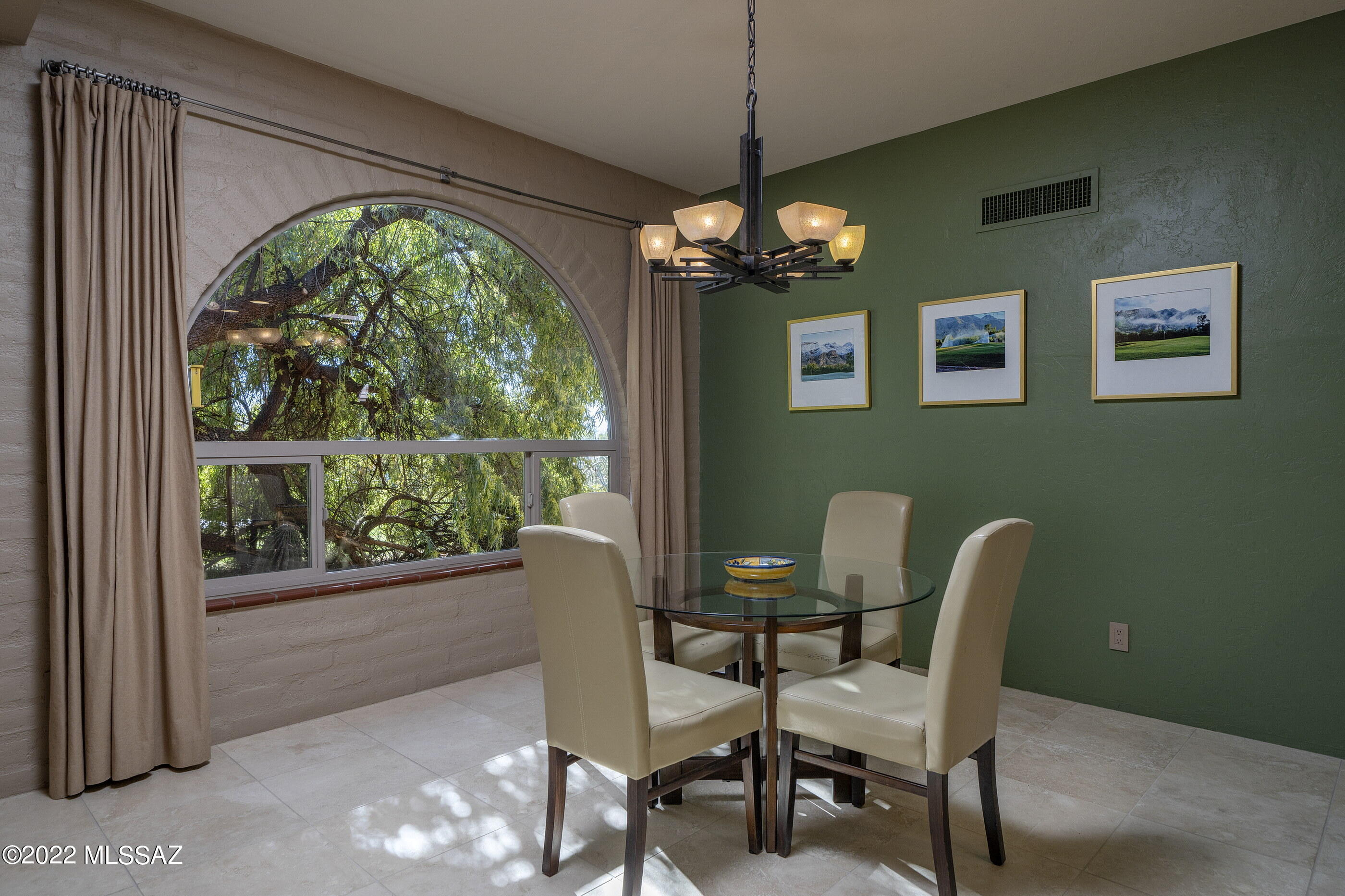 Skyline Viviendas NO. 2 (1-6) - Residential