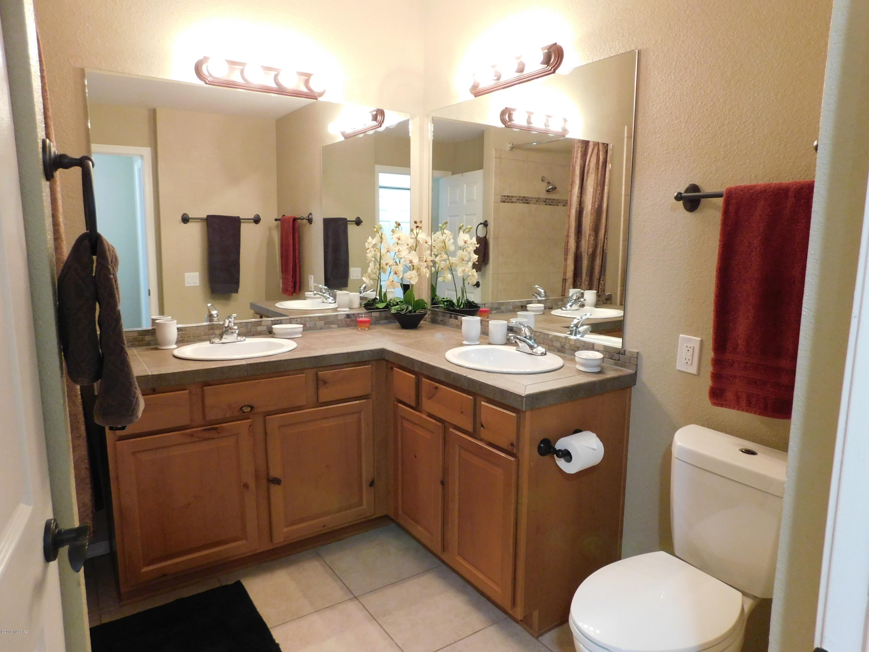 The Boulders at La Reserve Condominiums - Residential