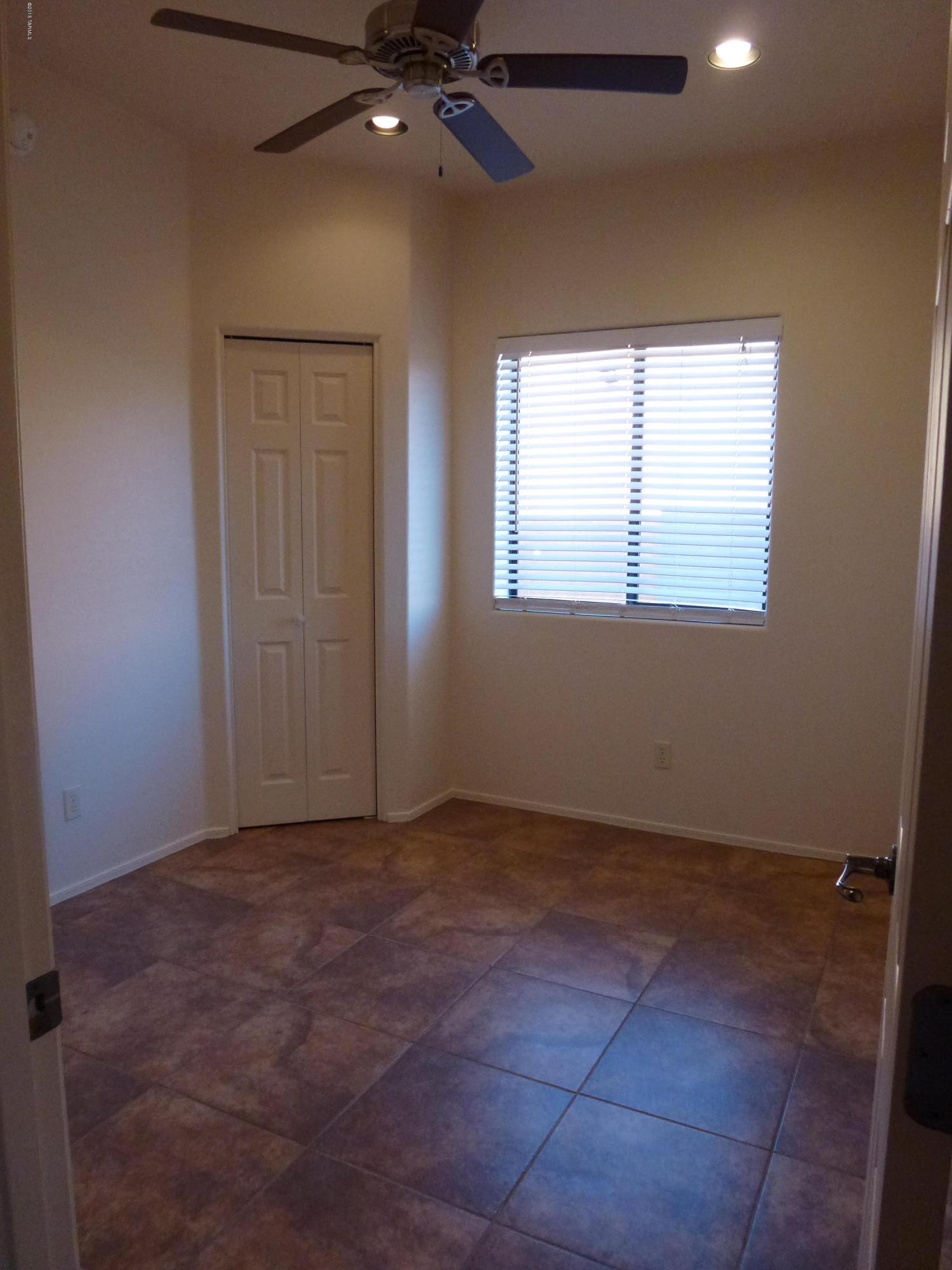 Dos Tiburones Townhouses (1-34) - Residential Lease