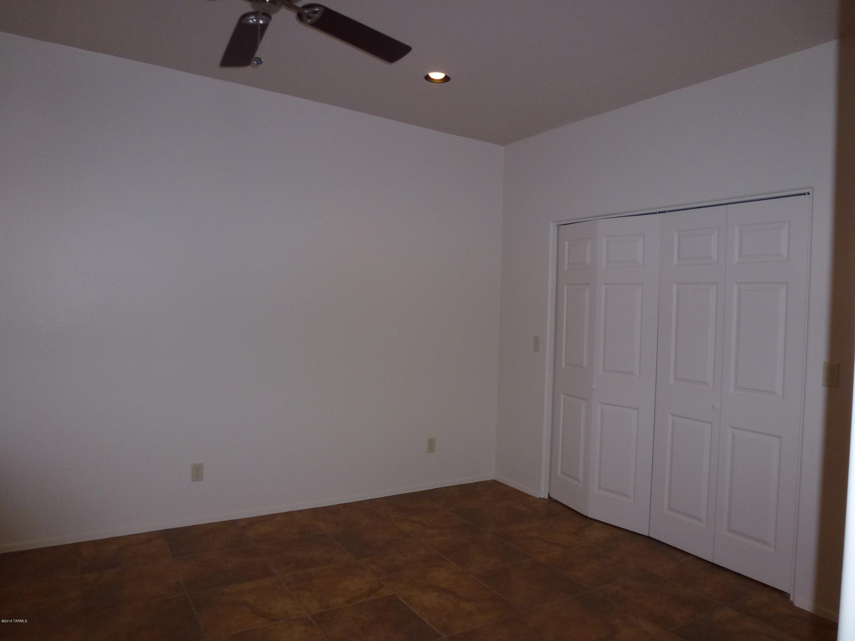 Dos Tiburones Townhouses (1-34) - Residential Lease