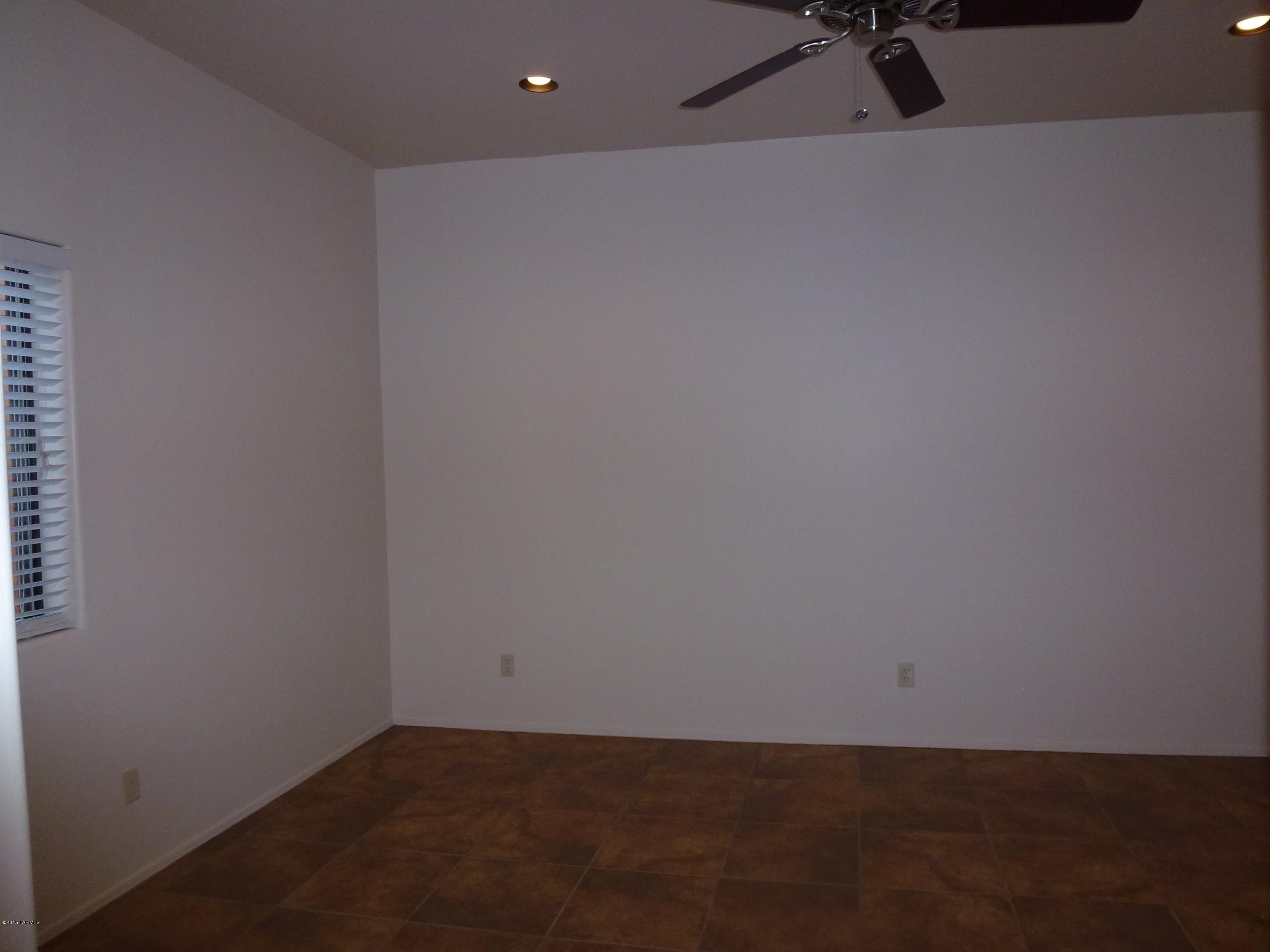 Dos Tiburones Townhouses (1-34) - Residential Lease