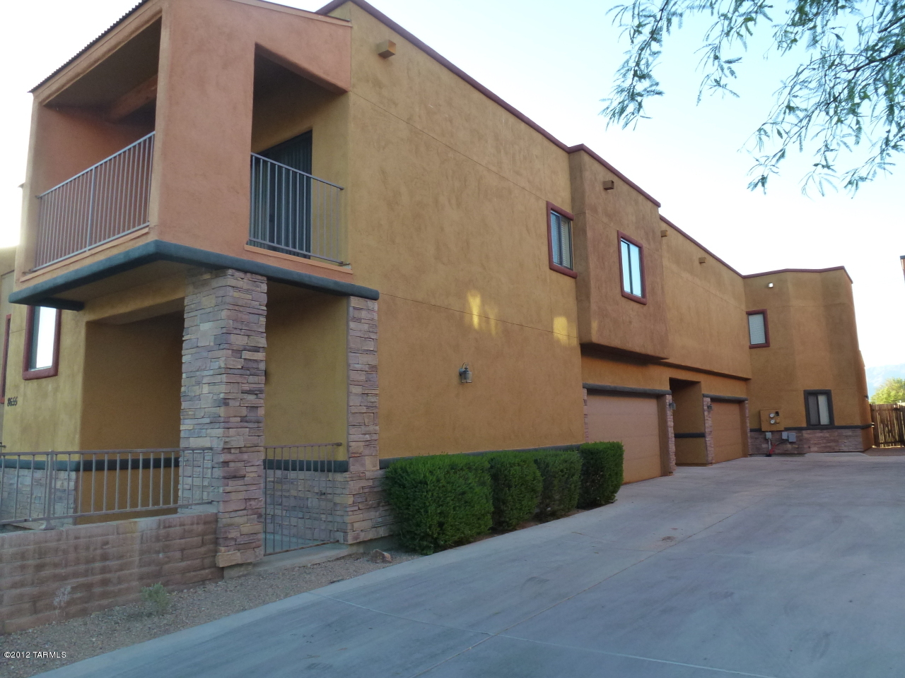 Very spacious 2 story home looks brand new!! All newer appliances included, tile granite kitchen countertops, ceiling fans in all rooms. Tile floors thru-out, carpet on stairs only. Small enclosed court yard, 2 car garage. Non-Smoking. Owner/Agent, Owner is a licensed Agent in the State of Arizona