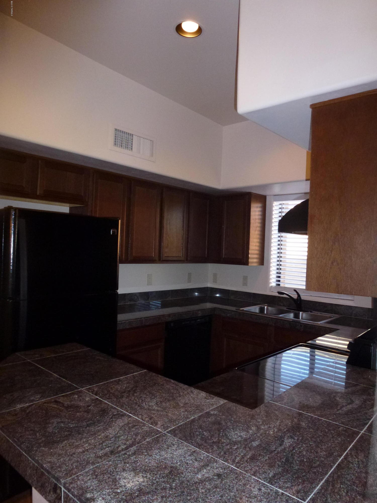Dos Tiburones Townhouses (1-34) - Residential Lease