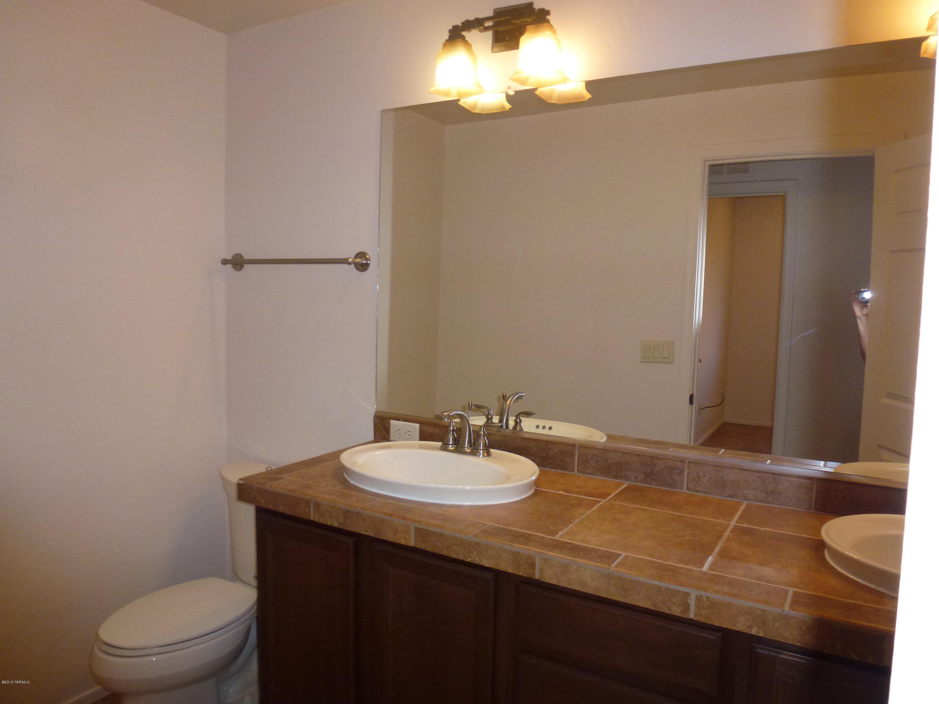 Dos Tiburones Townhouses (1-34) - Residential Lease