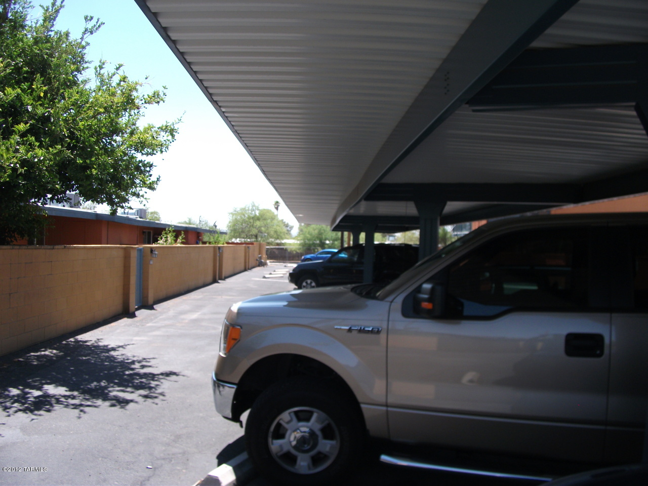 Columbus Park Condominiums (1-60) - Residential Lease
