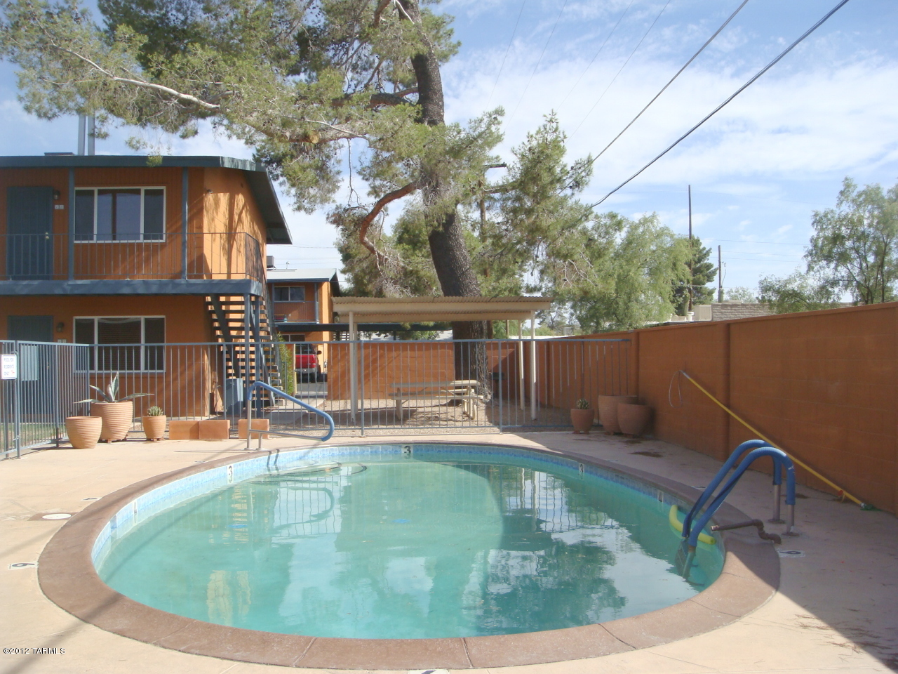 Columbus Park Condominiums (1-60) - Residential Lease