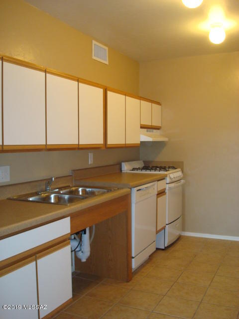 Sunset Foothills Condos (1-201) - Residential
