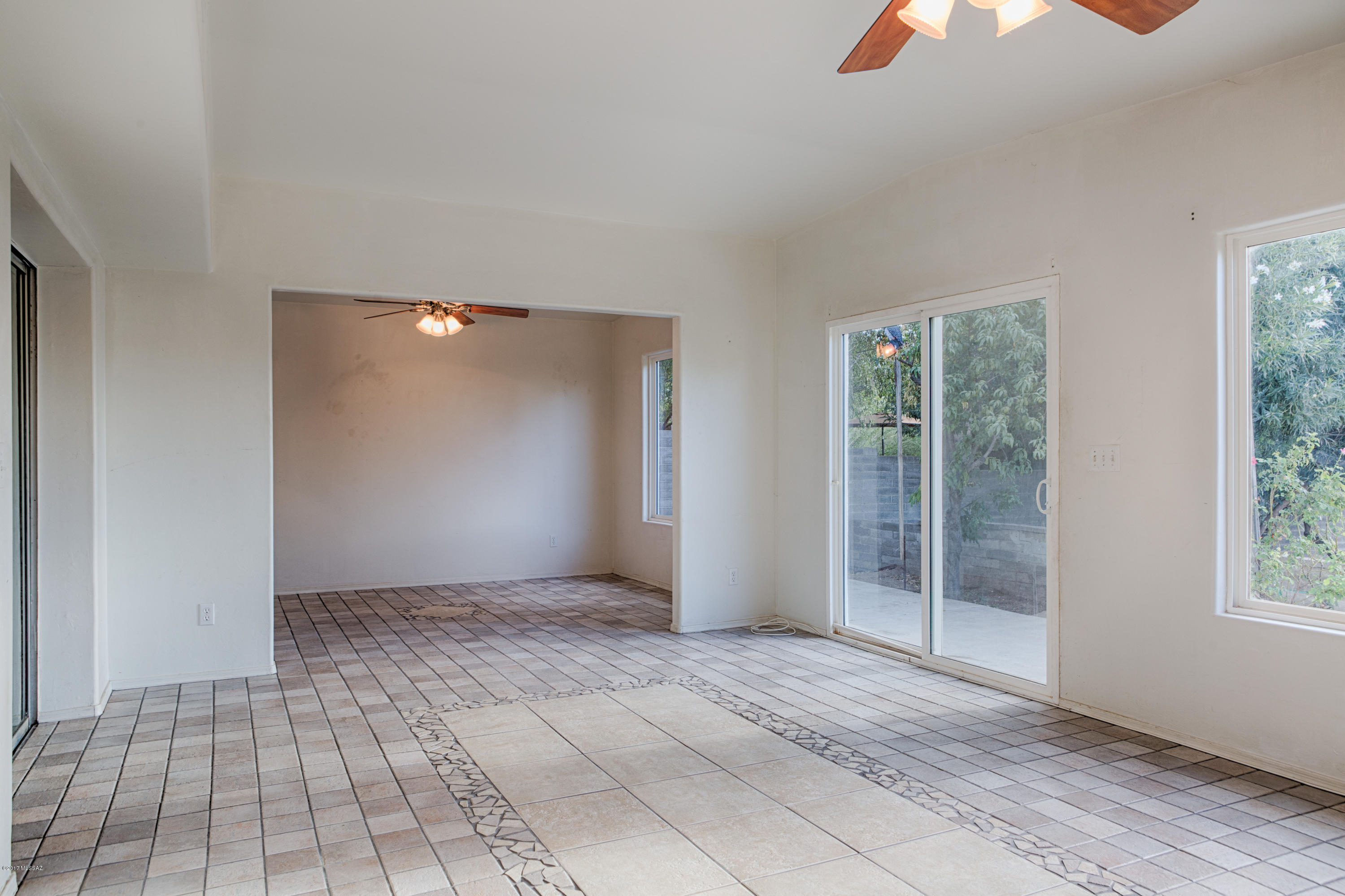 Casas Adobes Park (1-93) - Residential