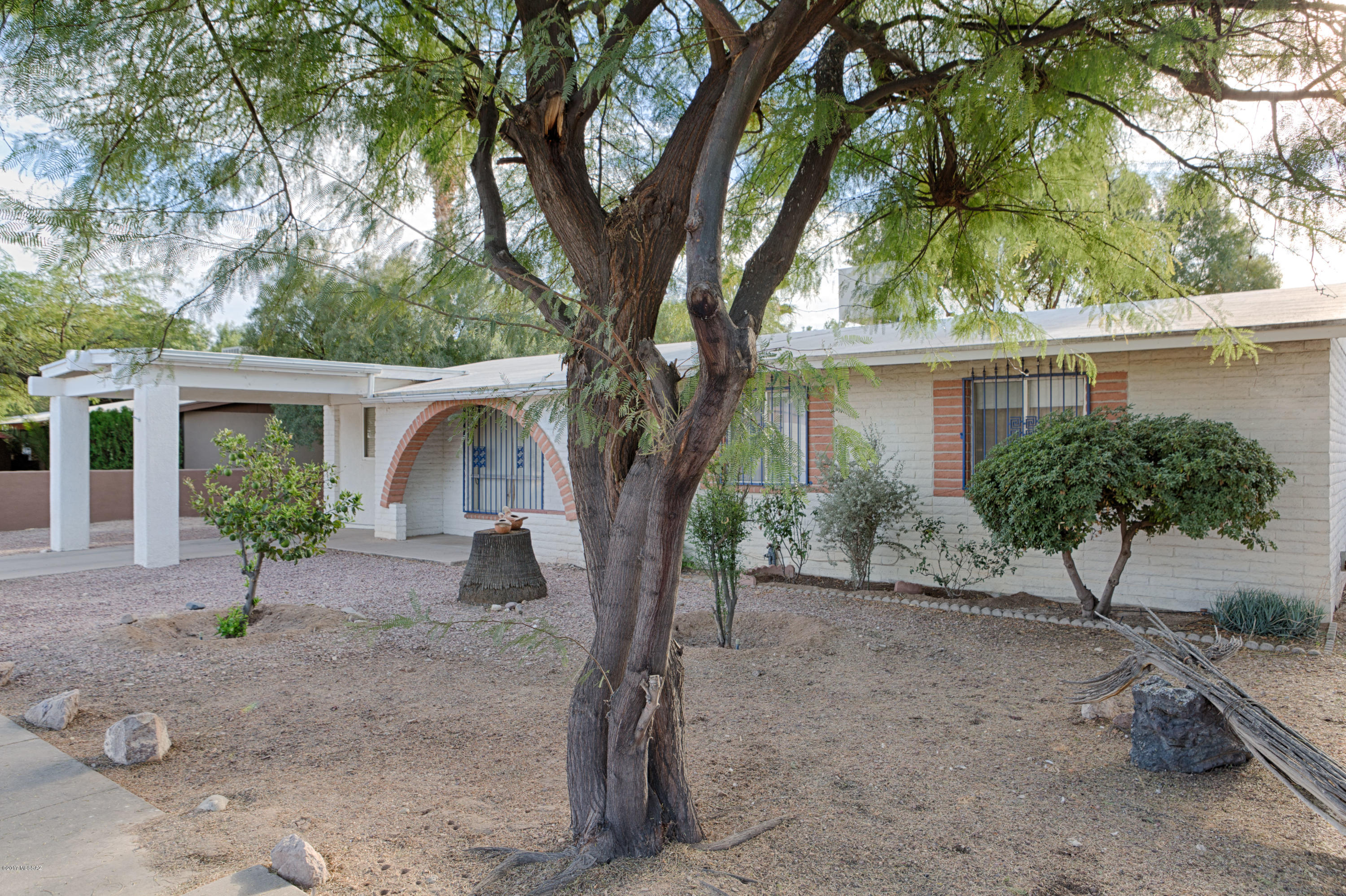 Casas Adobes Park (1-93) - Residential