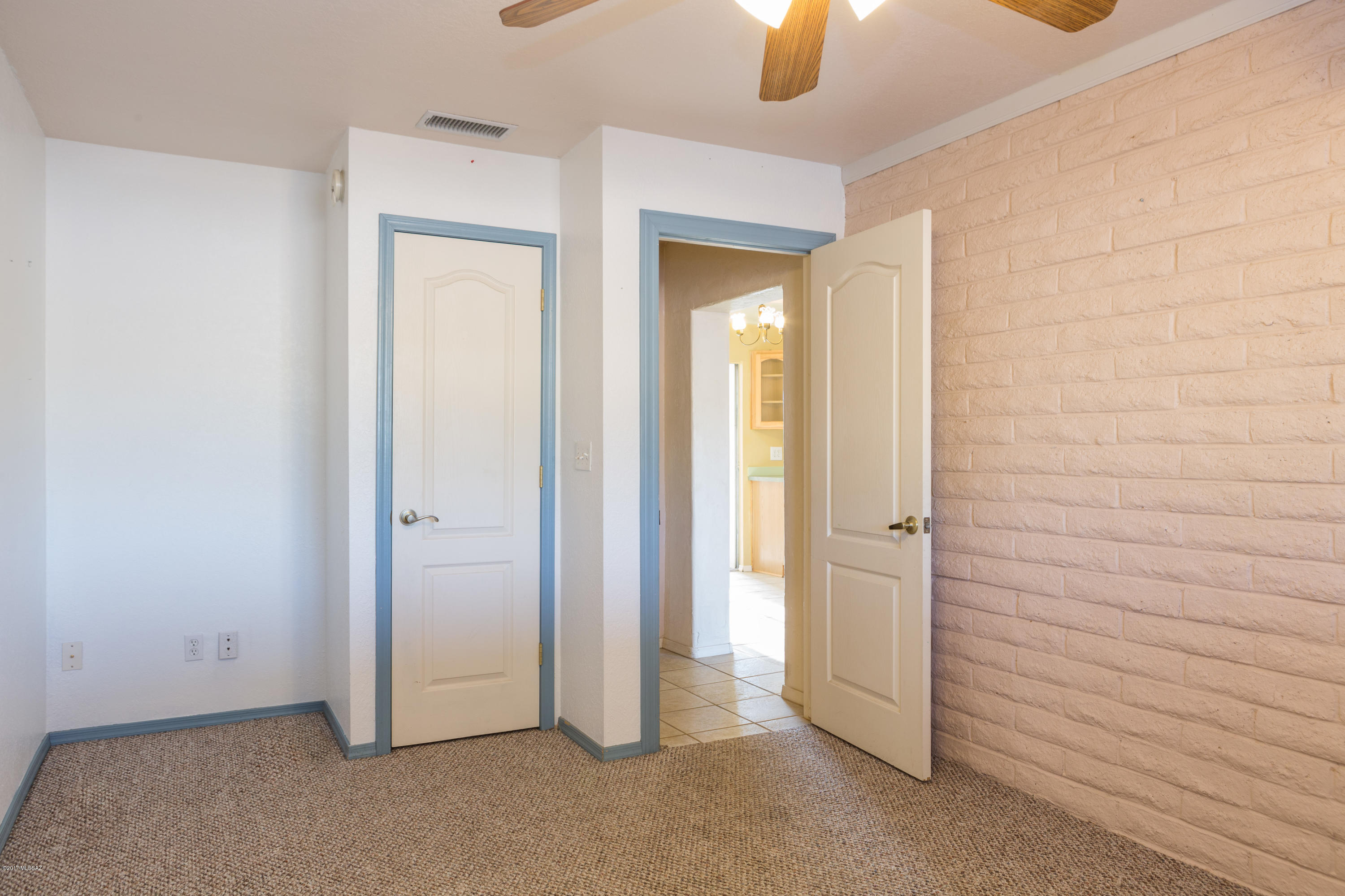 Casas Adobes Park (1-93) - Residential
