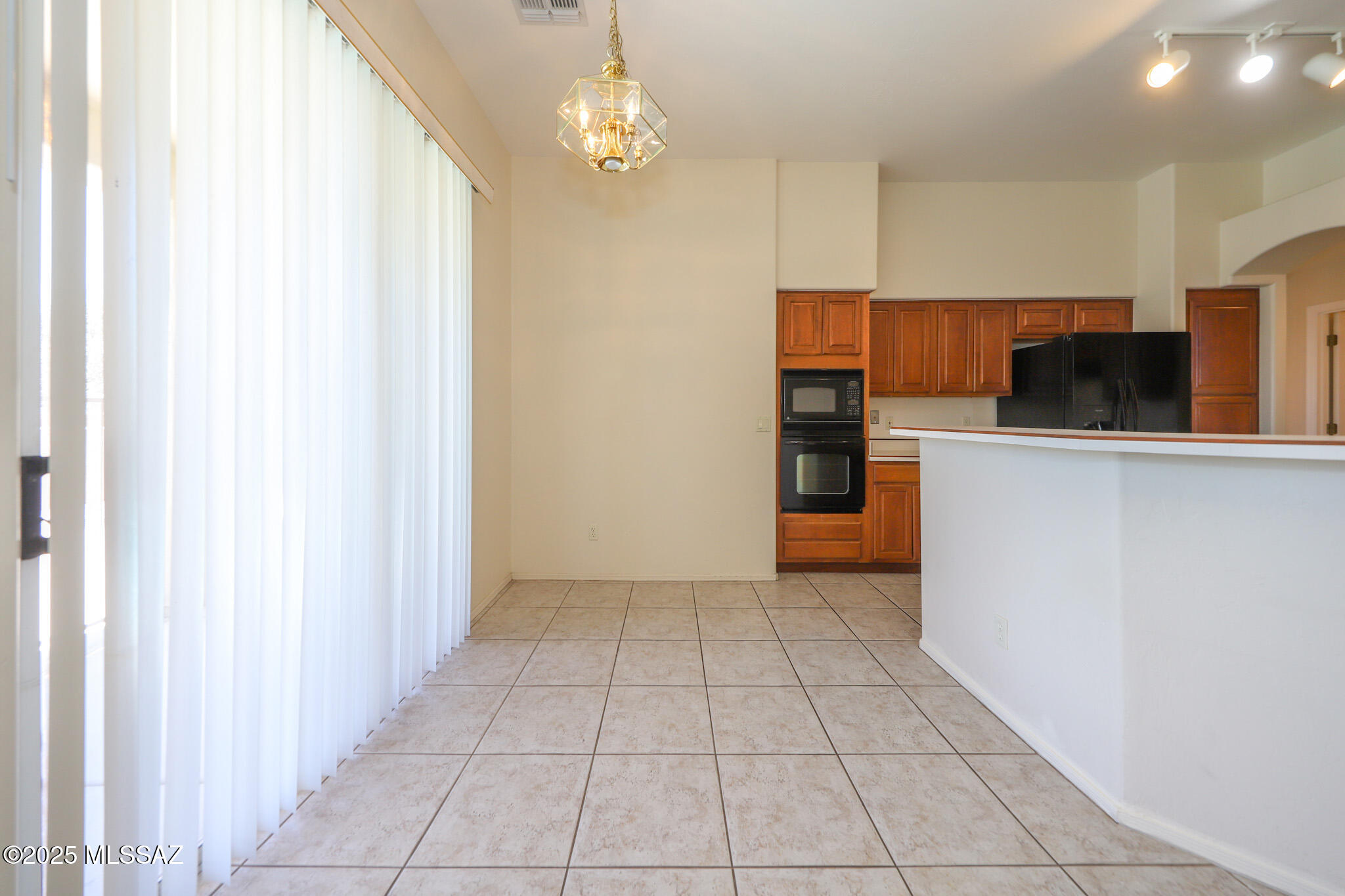 Ventanas Del Oeste (1-30) - Residential
