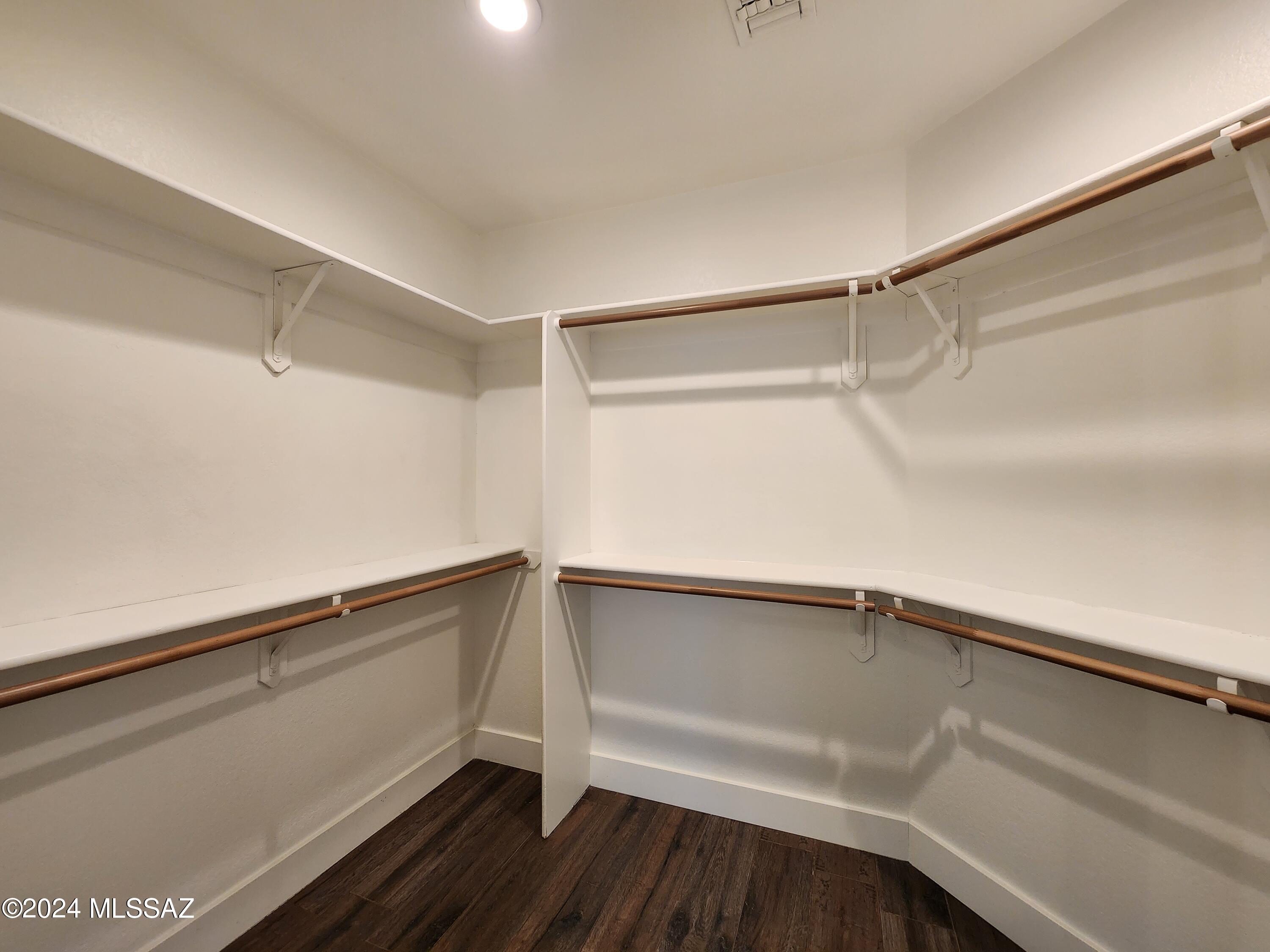 Montebella (1-42) - Residential Lease