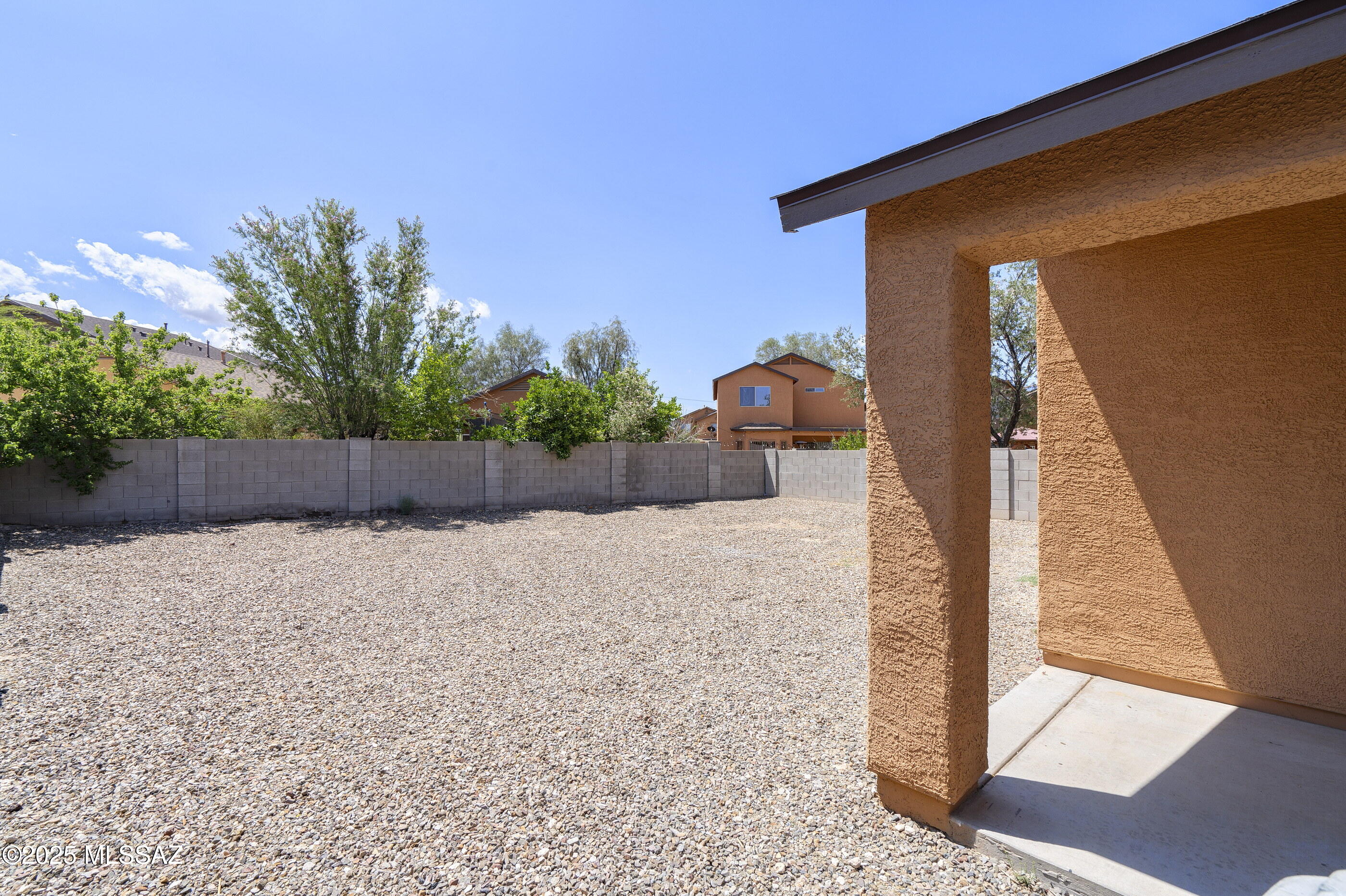 Tres Pueblos - Residential