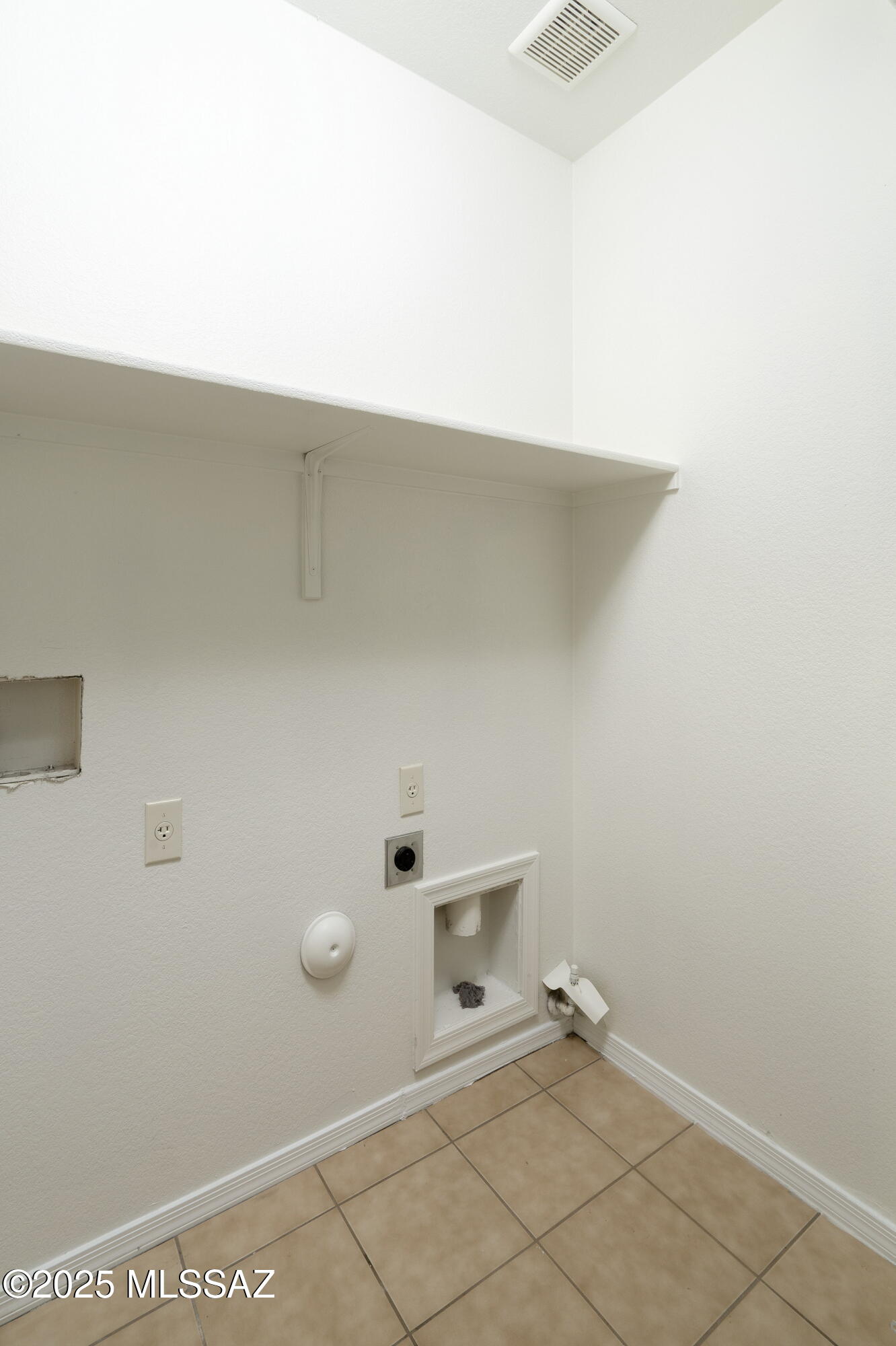 Tres Pueblos - Residential