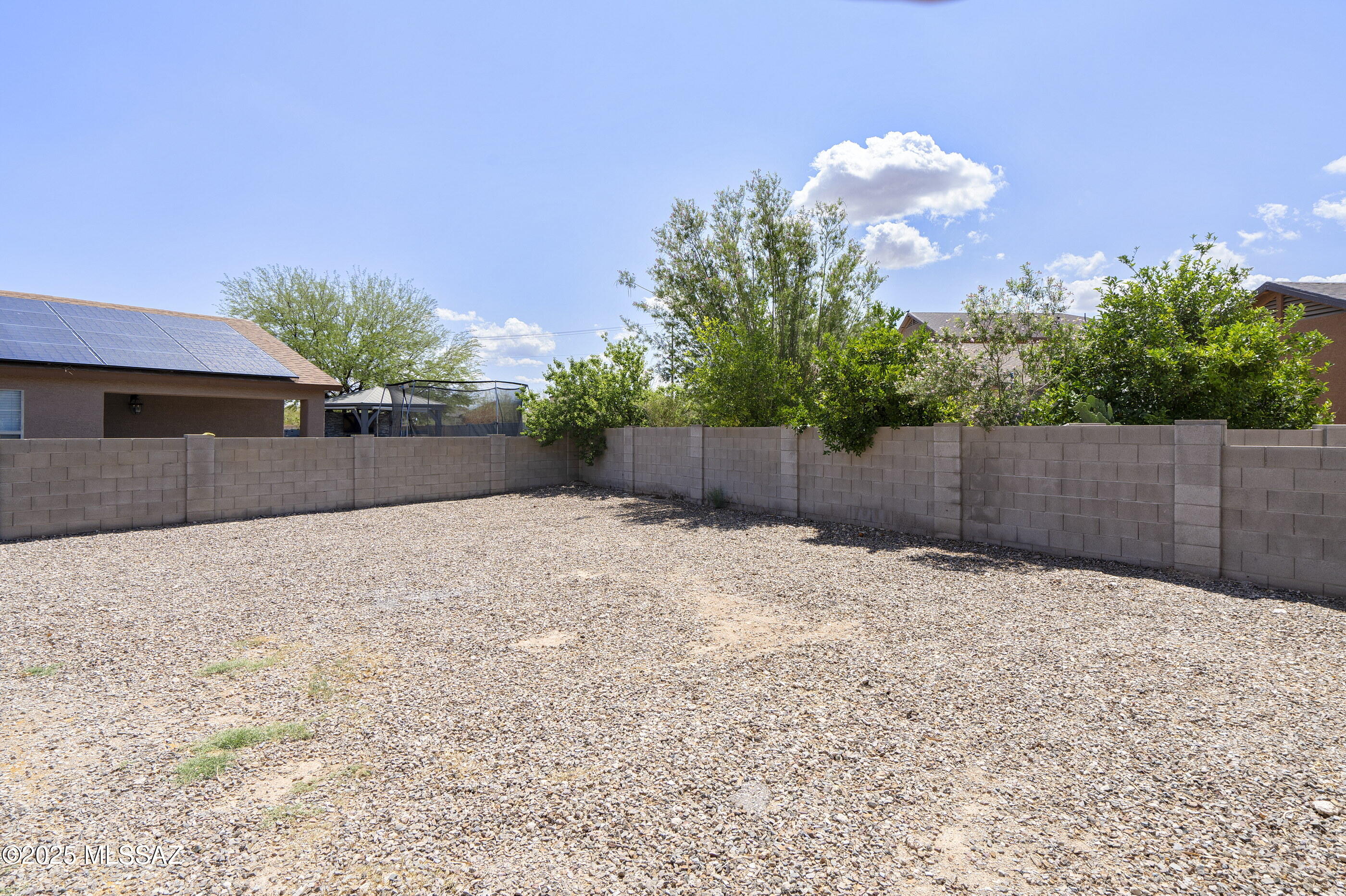 Tres Pueblos - Residential