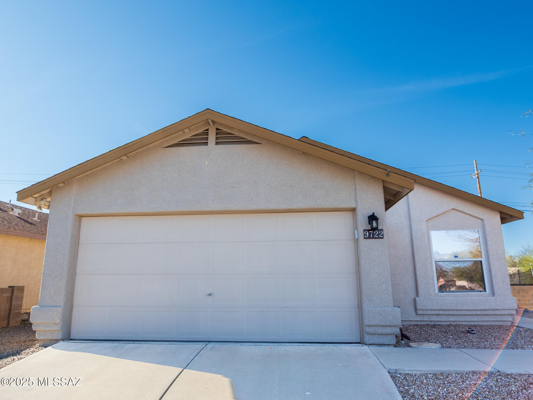 Text for a Walkthrough Video/more info. One-story 2 Bedroom/2 Bathroom + Office 1165sf Home on Tucson's Eastside w/ Attached 2 Car Garage. Stainless Appliances + Gas Range, Granite Countertops, Maple Cabinetry, Tile + Woodgrain Laminate Flooring throughout, Private Master BR Suite w/ walk-in closet, Laundry Room w/ Washer + Dryer incl, Central Air Conditioning, and Private walled-in backyard w/ Covered Patio. 1yr minimum Lease, Costs are; non-refundable $50/adult Application, $1850 Security Deposit, $150/pet Pet with approved pet, $400 cleaning. Available immediately. Tenant pays electric, gas, and water/sewer/trash.