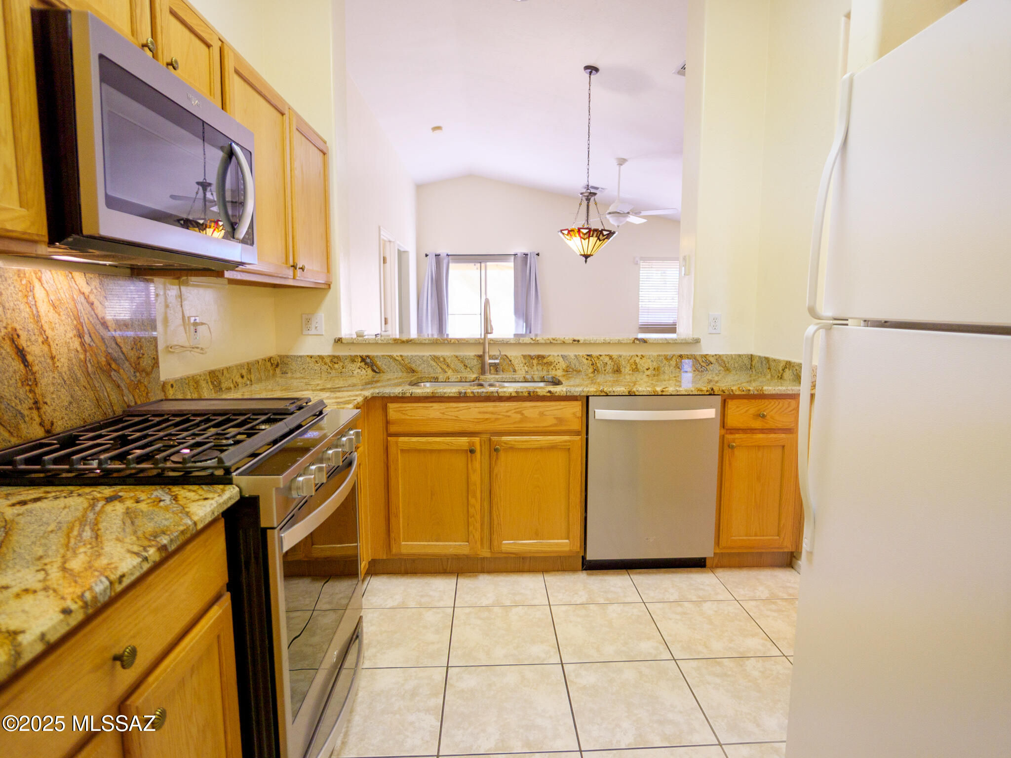 Mirabella (1-102) - Residential Lease