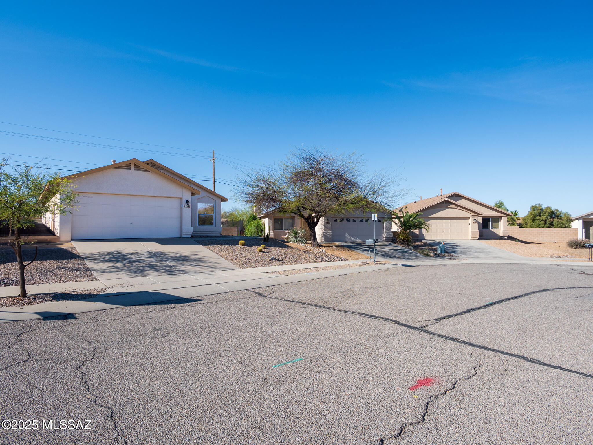 Mirabella (1-102) - Residential Lease