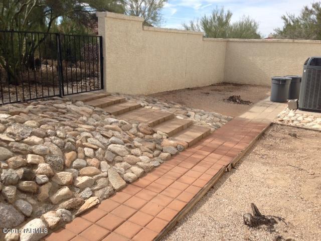 Orange Grove Hills (1-33) - Residential Lease