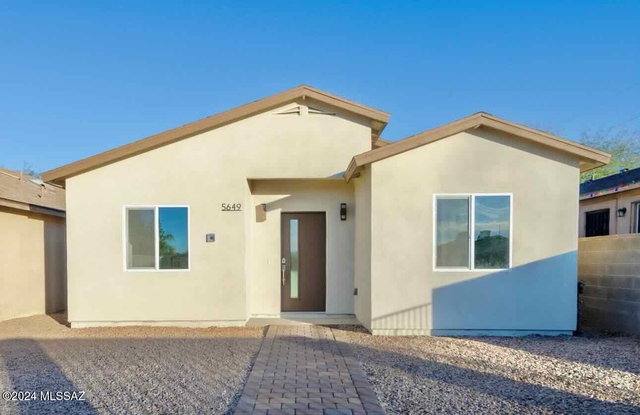 Kino Meadows (1-128) - Residential