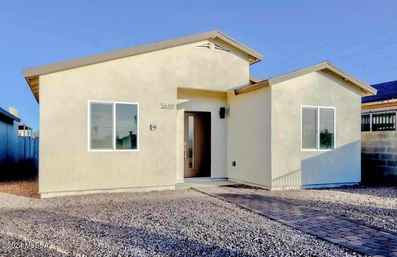 Kino Meadows (1-128) - Residential