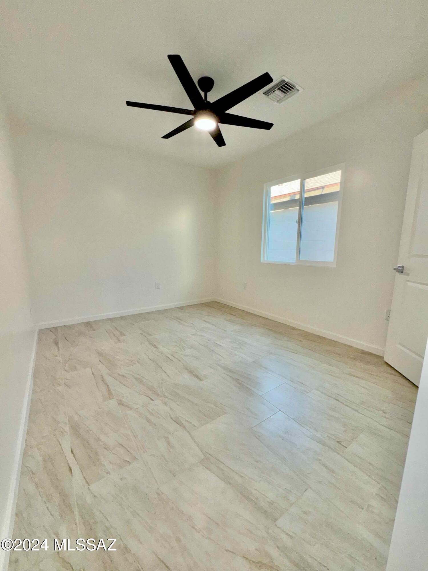 Kino Meadows (1-128) - Residential