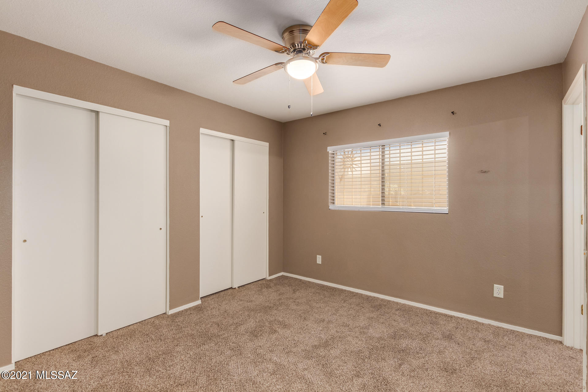 Oakview at Midvale Park (75-242) - Residential