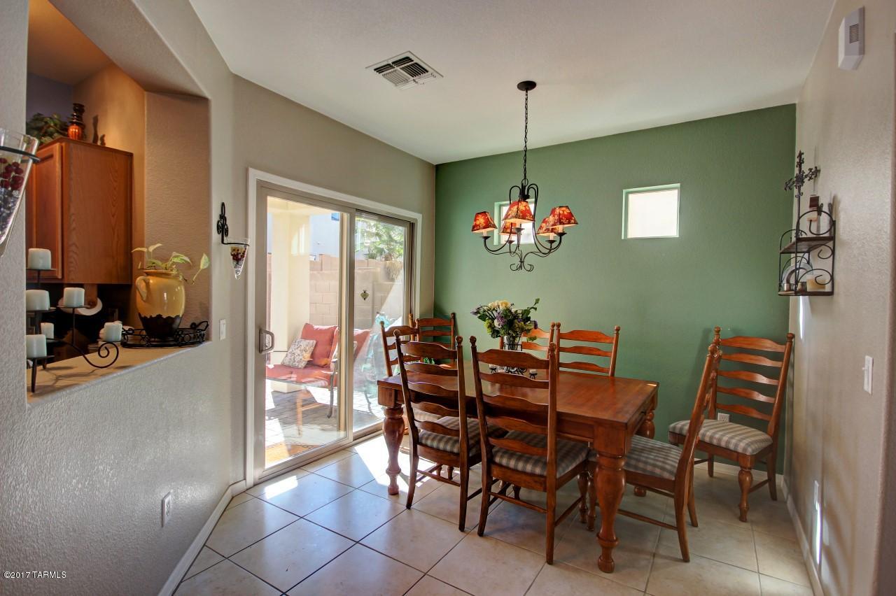Presidio De Cancion (1-200) - Residential