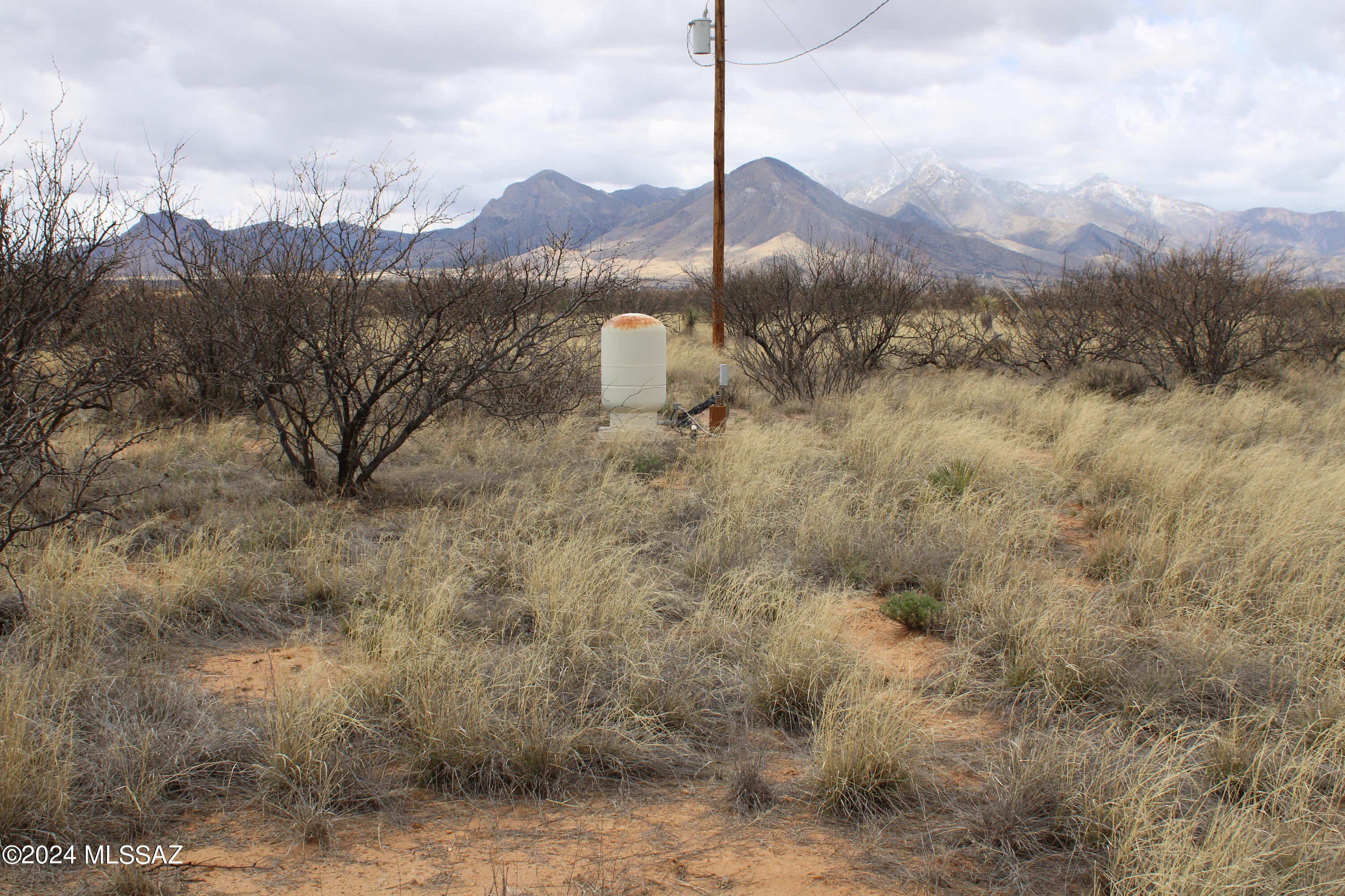 Here is the perfect location to have a piece of Cochise County  RU-4 zone property. This beautiful 4 acres property has a private well, power on the property and an existing septic system. Seller has no info on the septic and does not know it's condition. It is a short drive to Sierra Vista or Historic Bisbee and Tombstone. All you need to do is setup the house of your dreams.