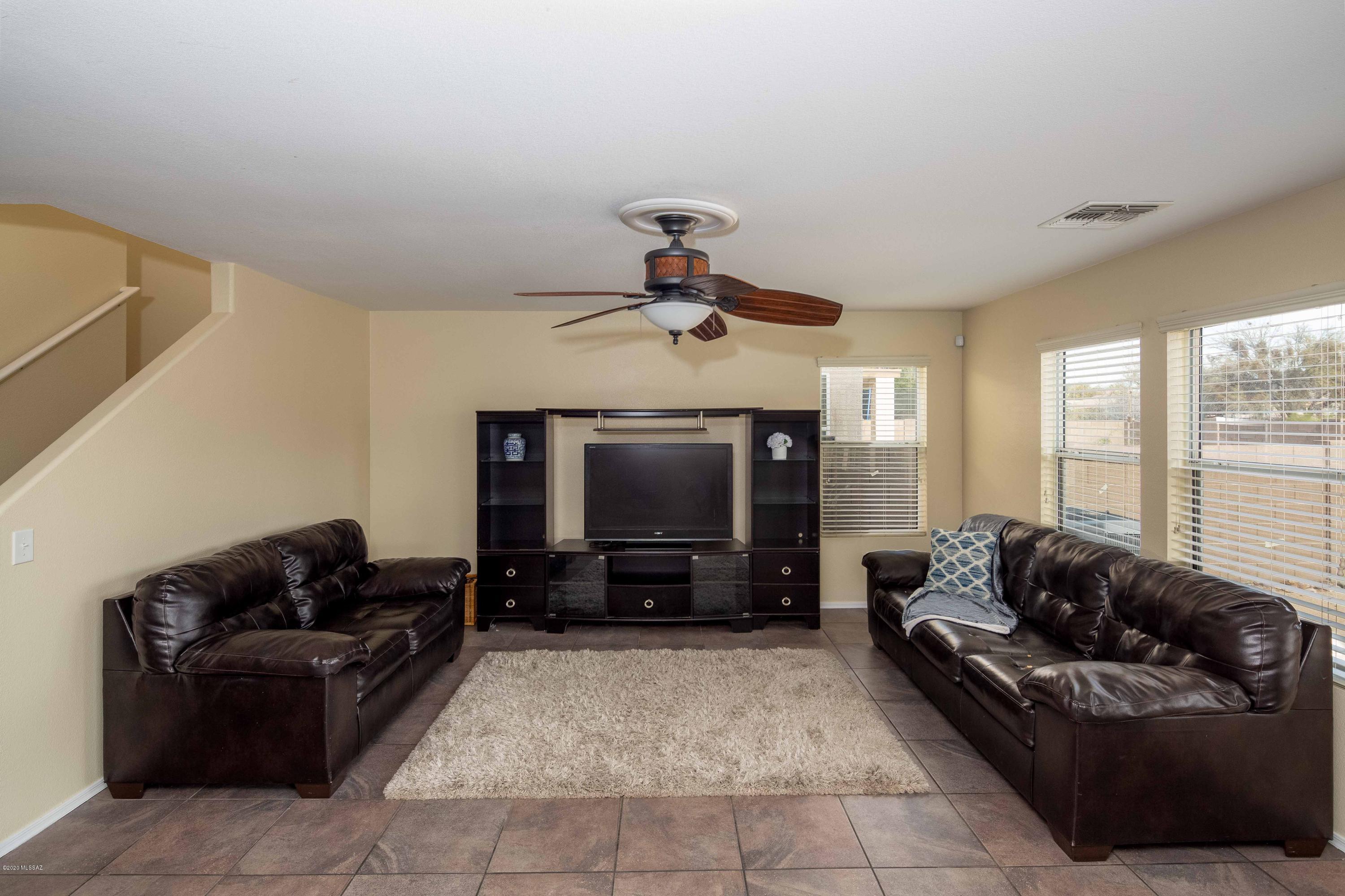 Mariposa Trail - Residential