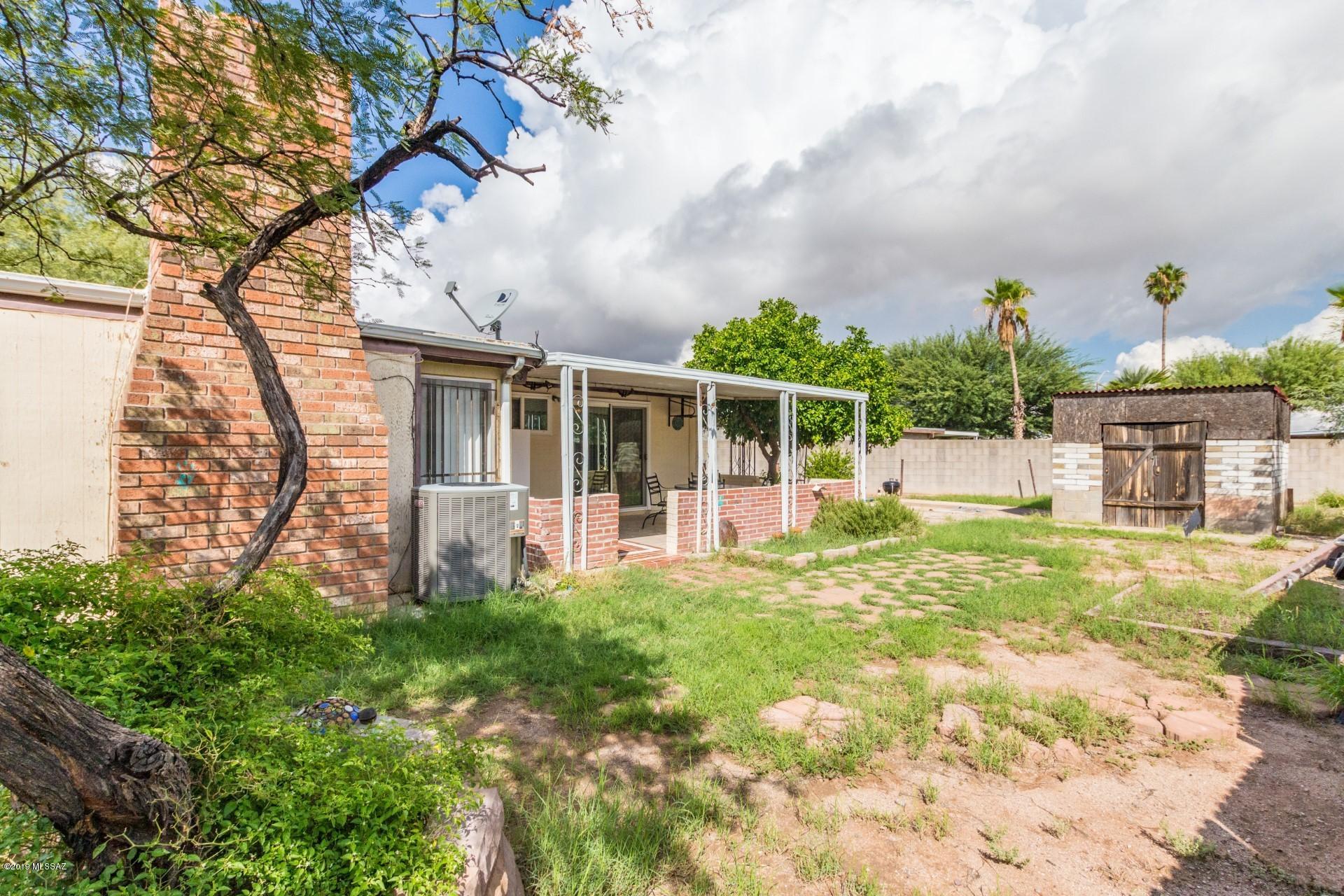 Mission Heights (235-305) - Residential