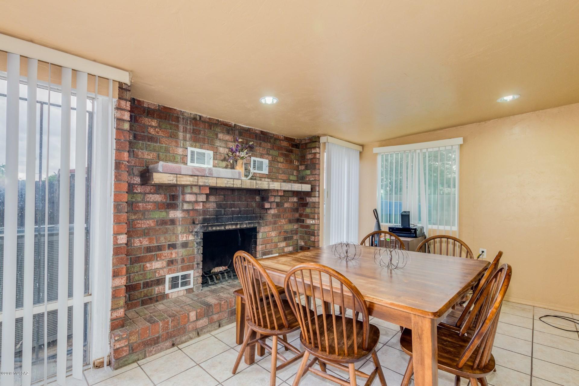 Mission Heights (235-305) - Residential