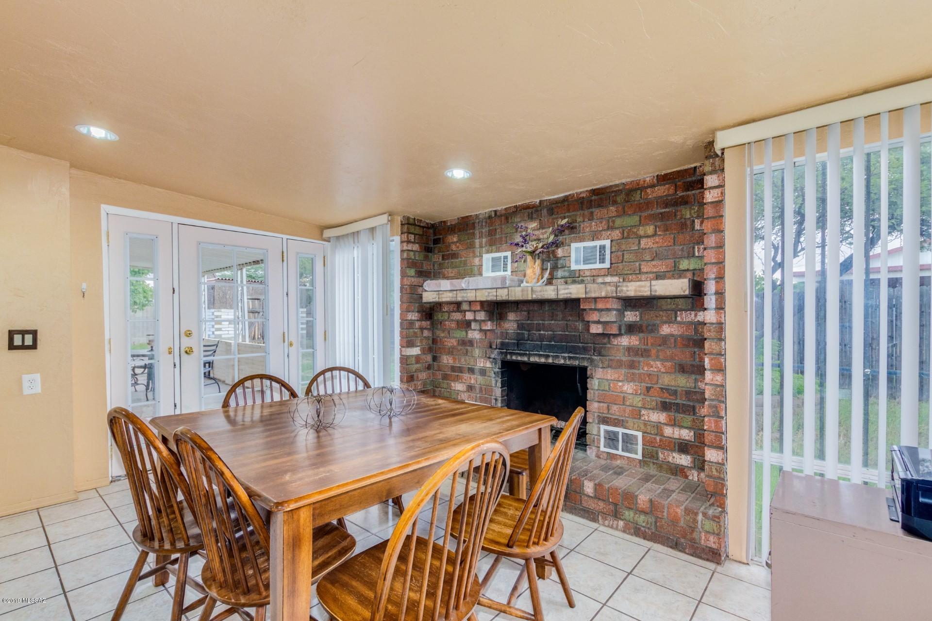Mission Heights (235-305) - Residential