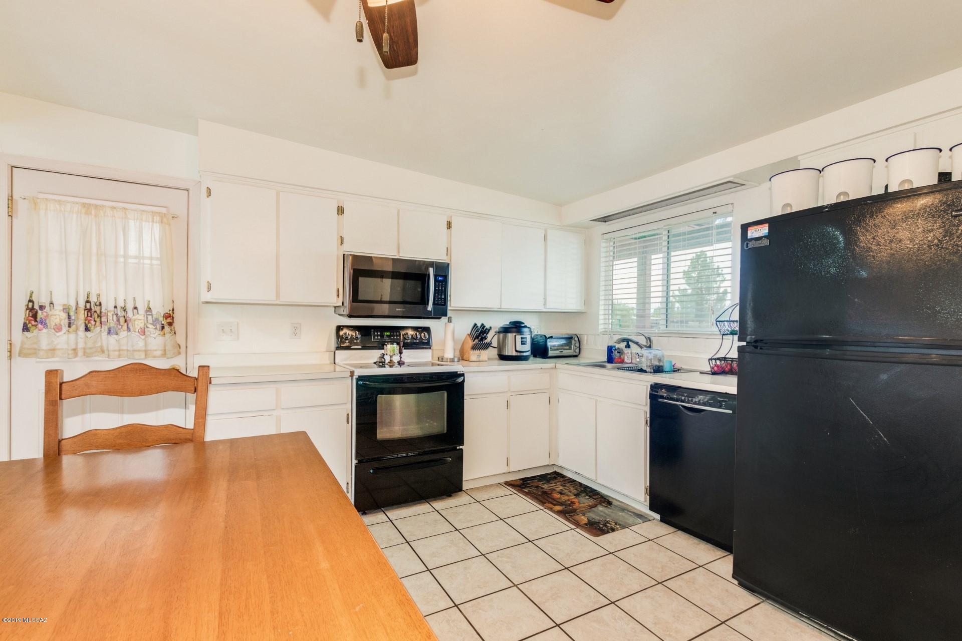 Mission Heights (235-305) - Residential