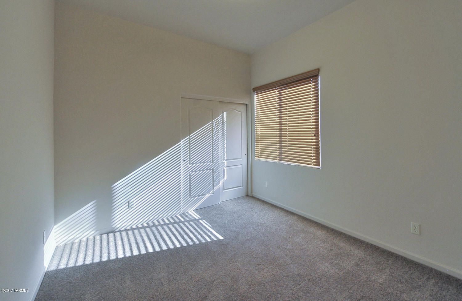 Village Five At the Villages Of La Paloma (1-71) - Residential Lease