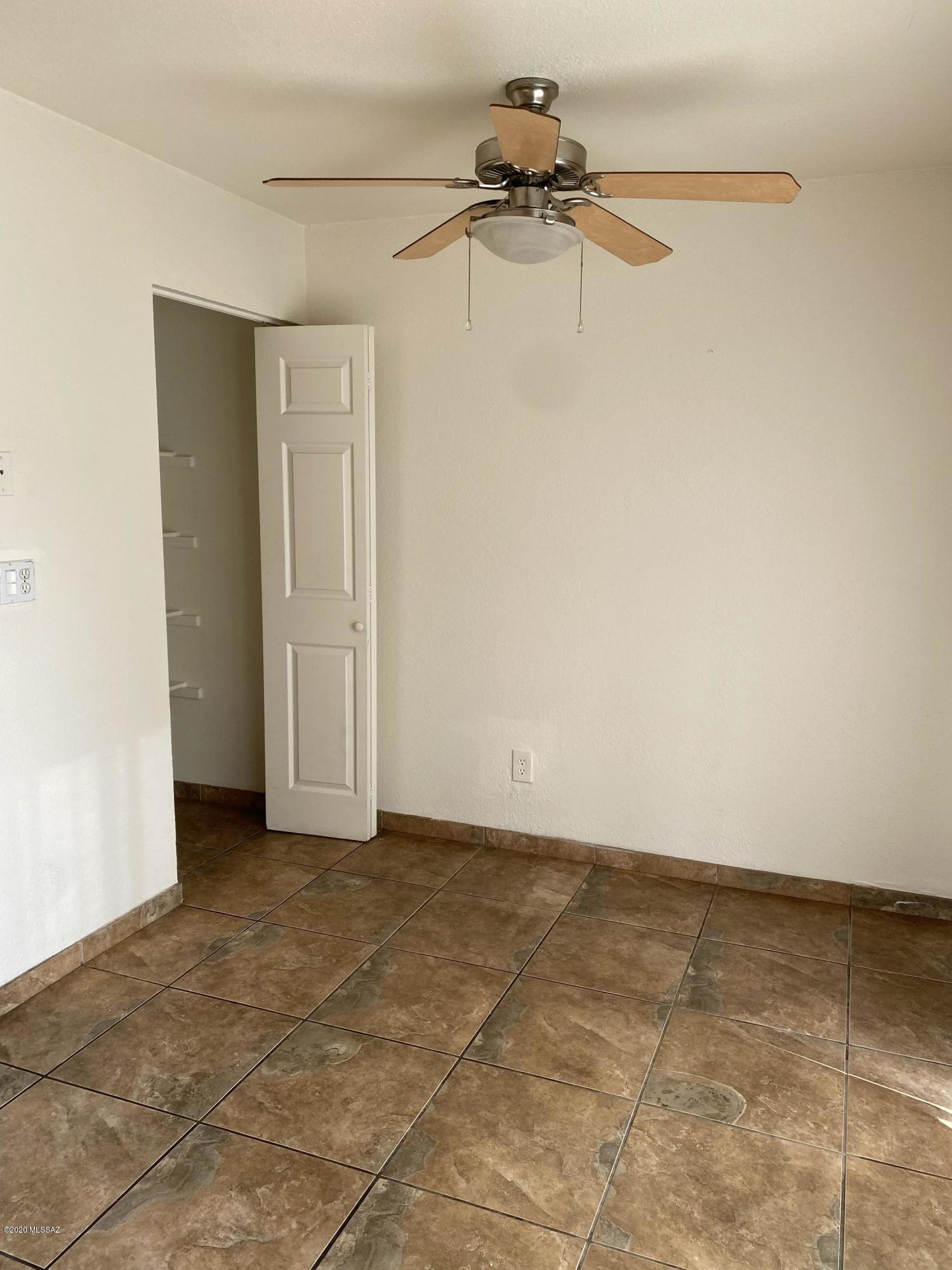 Willow Gardens Condos (1-76) - Residential Lease