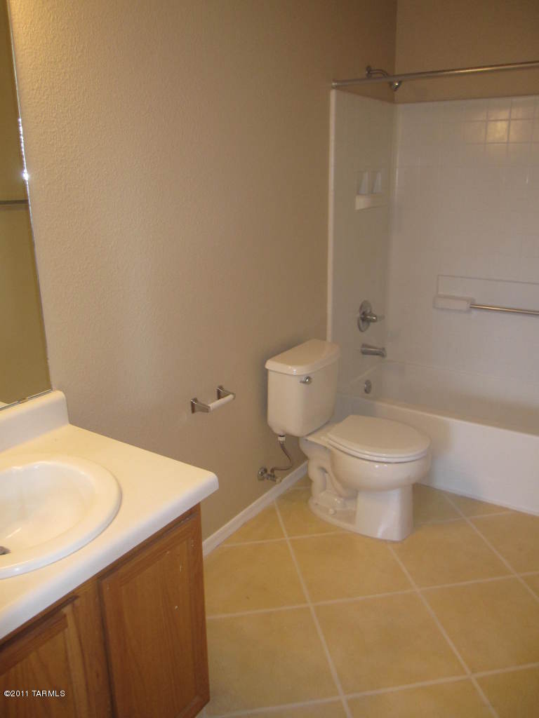 Catalina Vista - Residential Lease