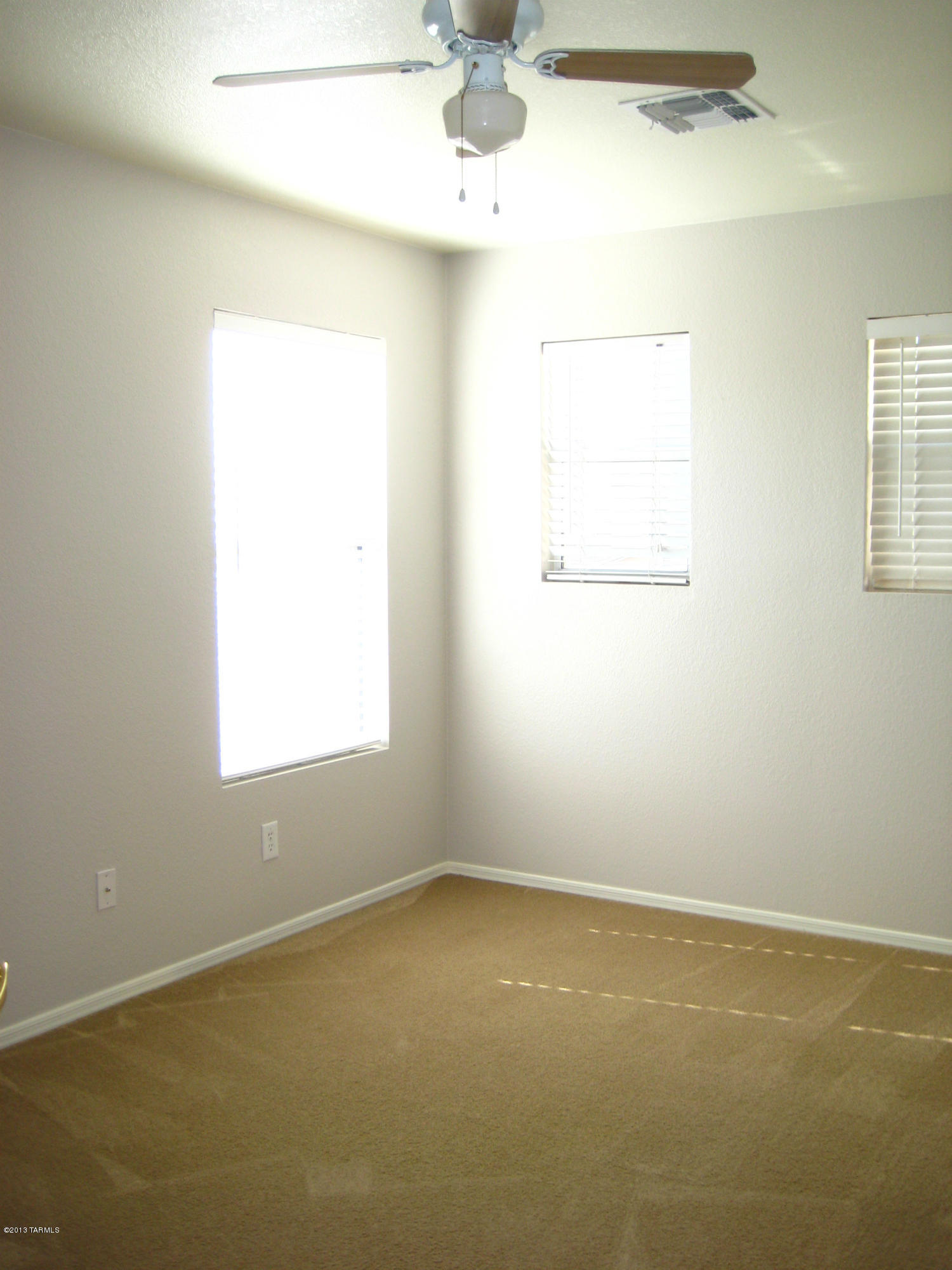 Julian Ranch West (1-369) - Residential Lease
