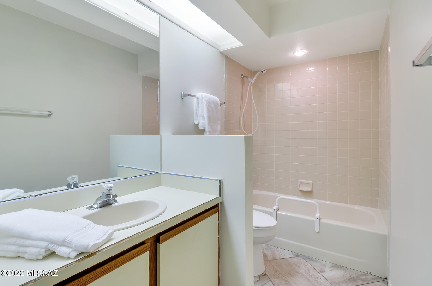Ventana De Sabino North (1-127) - Residential