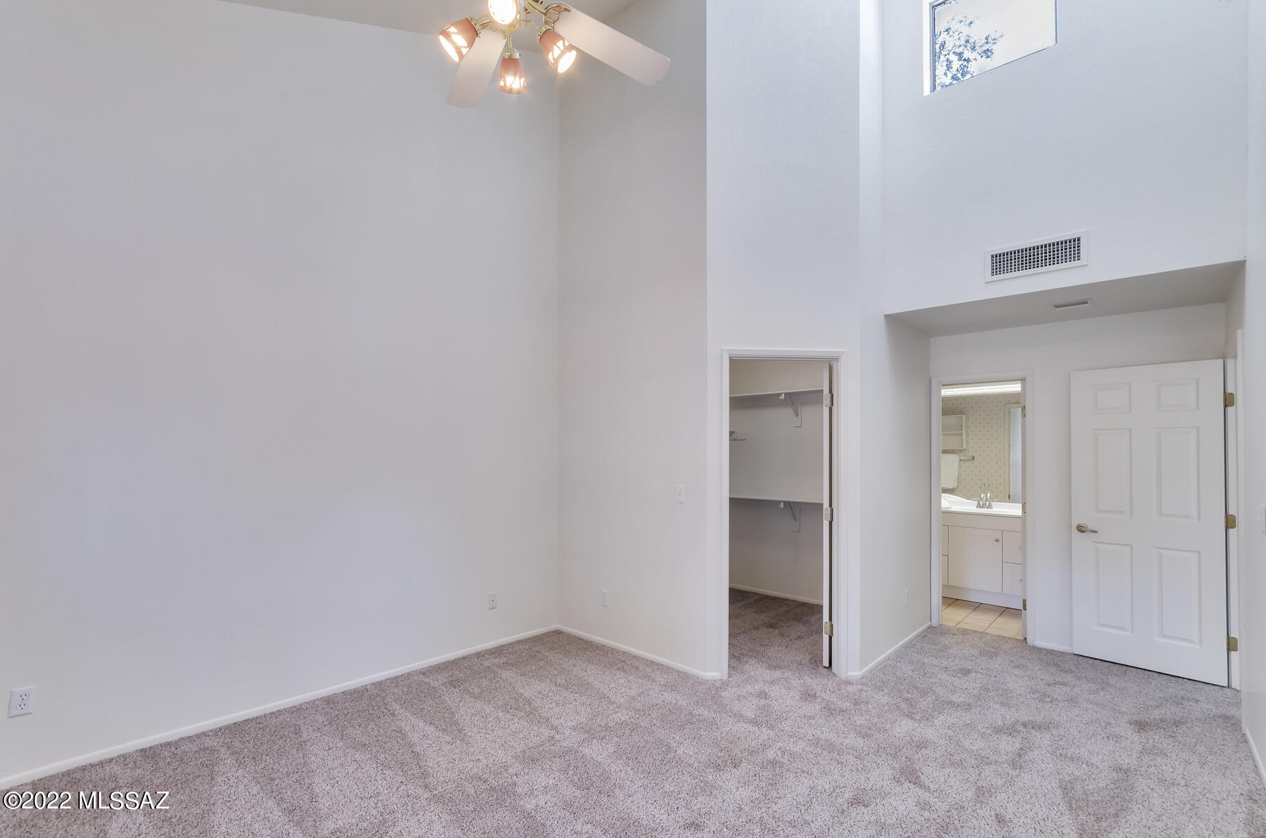Ventana De Sabino North (1-127) - Residential