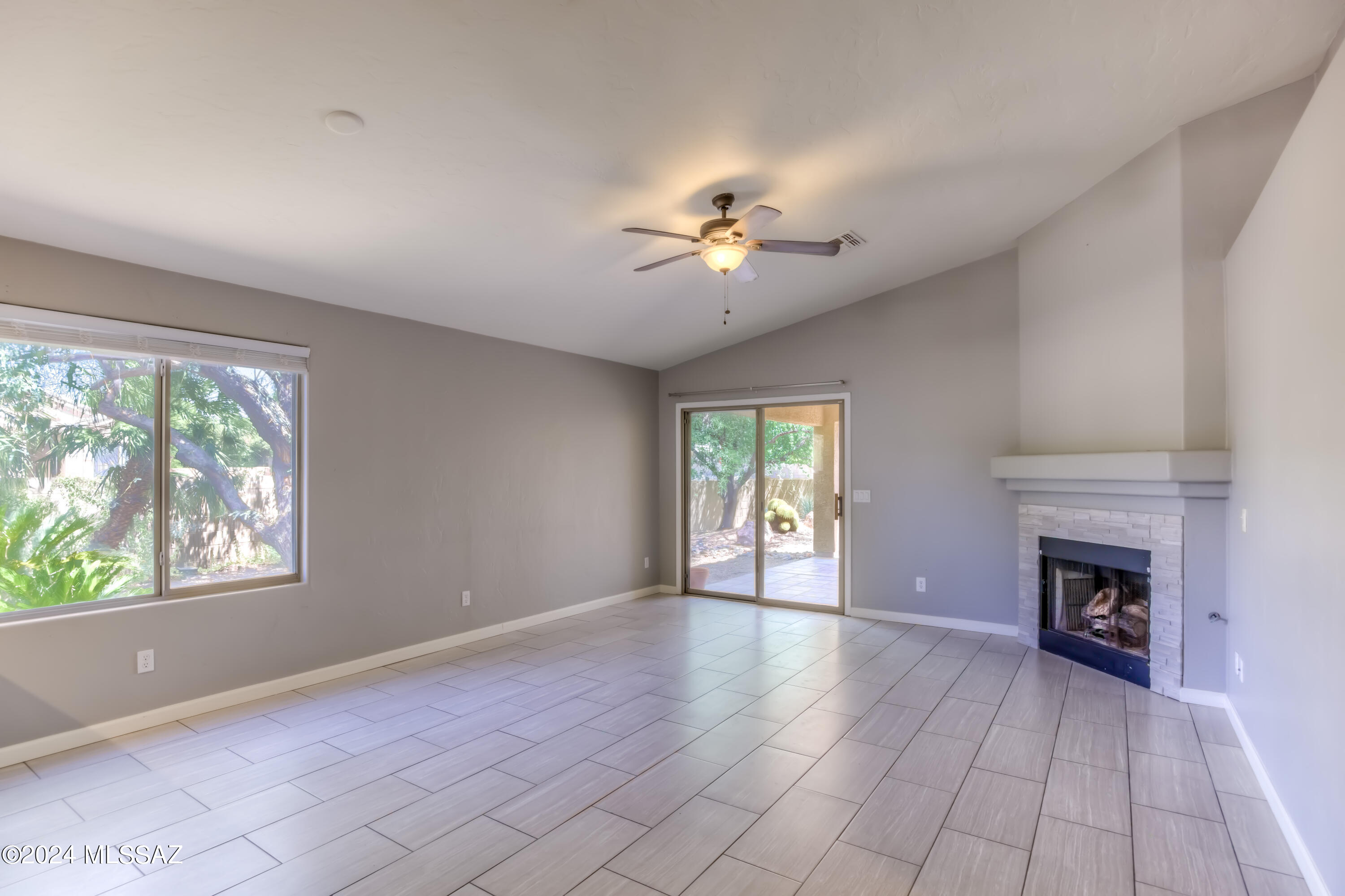 Lakes At Castle Rock (The) - Residential