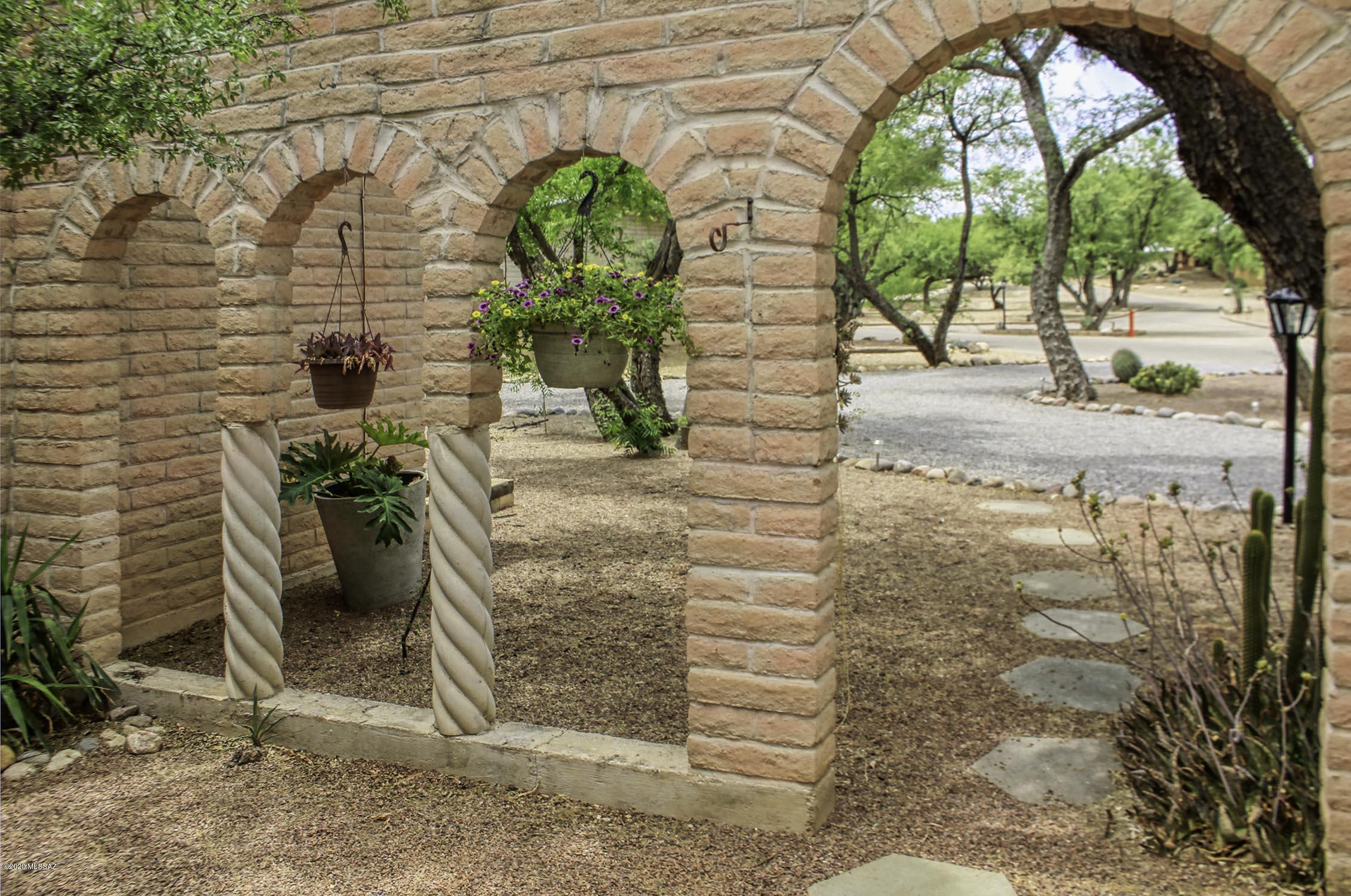Woodland Hills - Residential