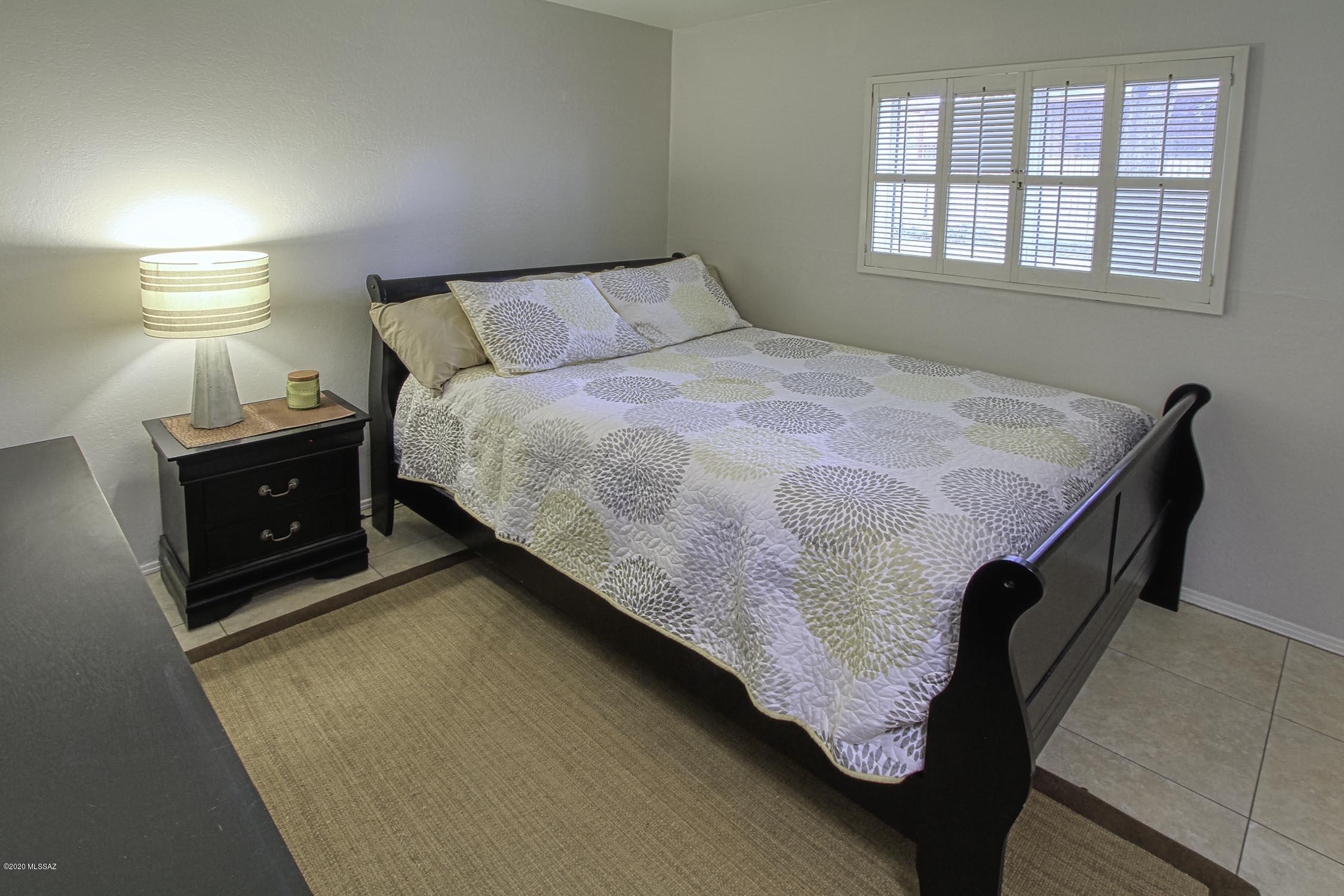 Woodland Hills - Residential