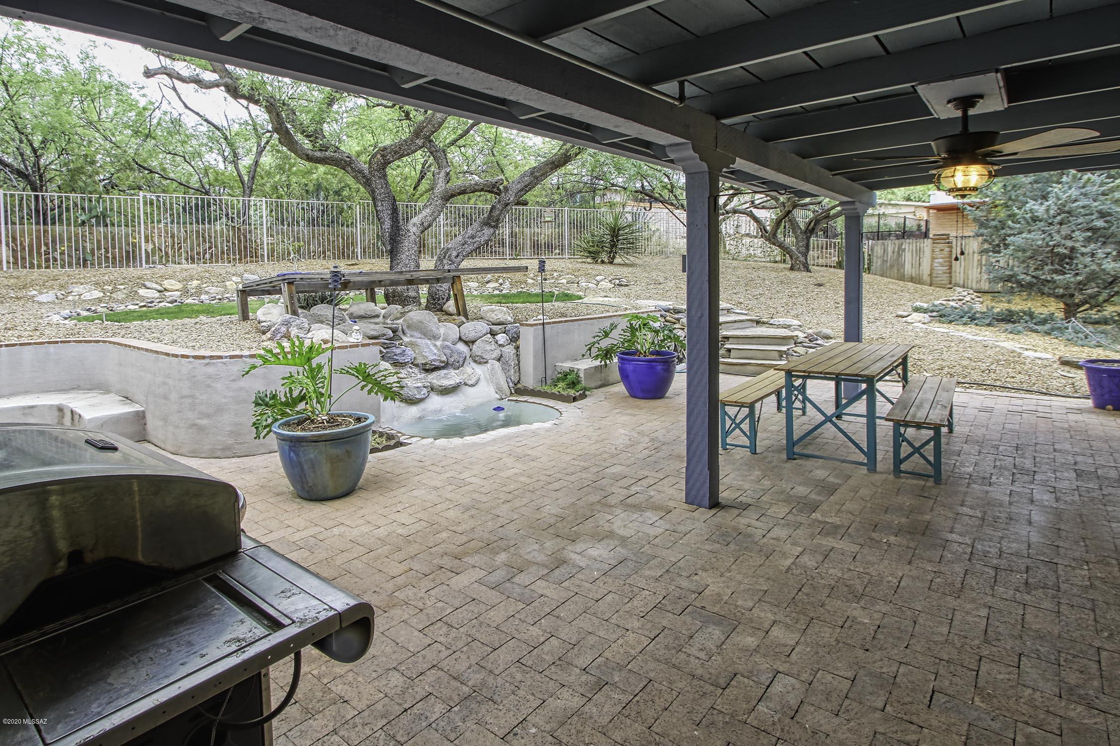 Woodland Hills - Residential
