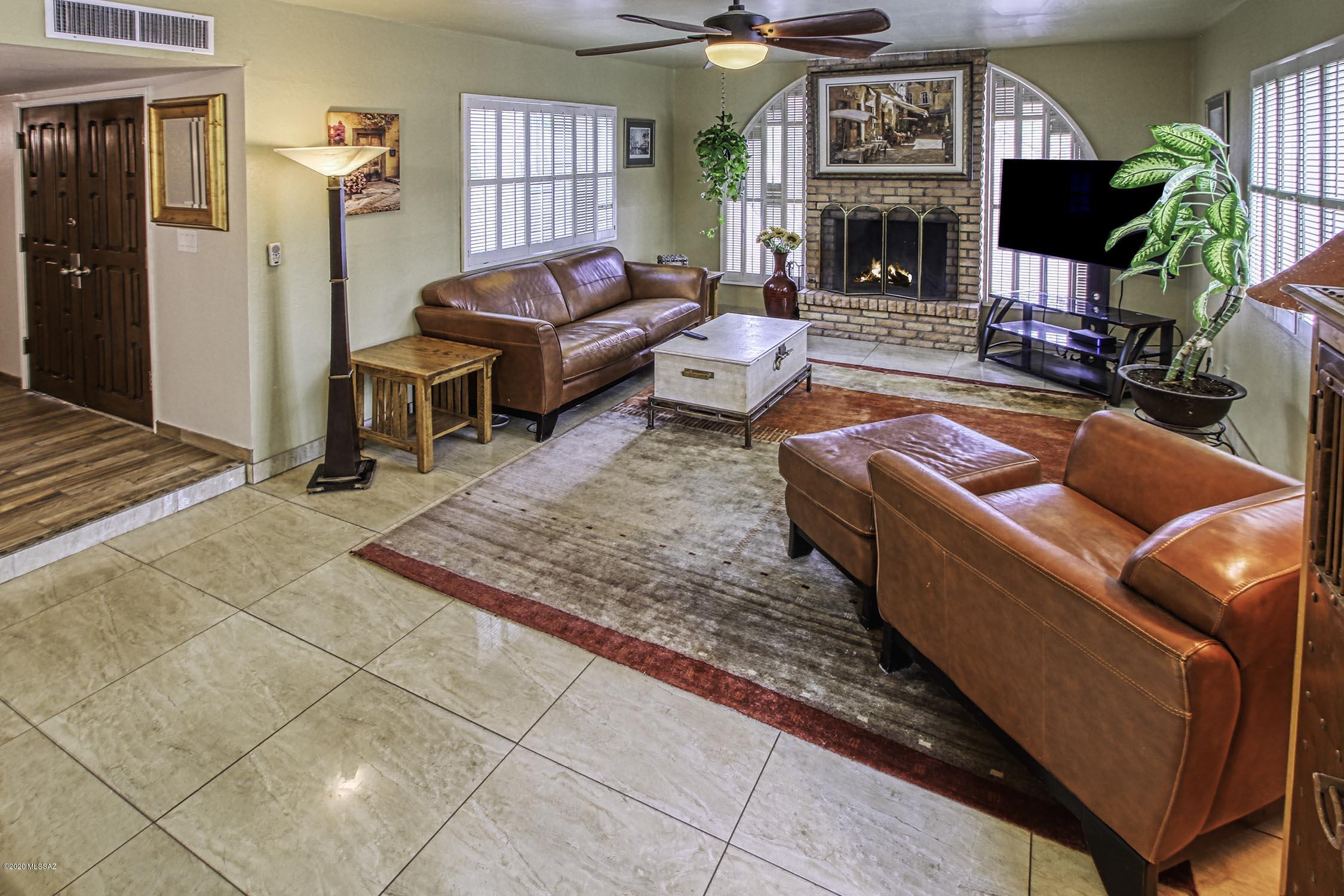 Woodland Hills - Residential